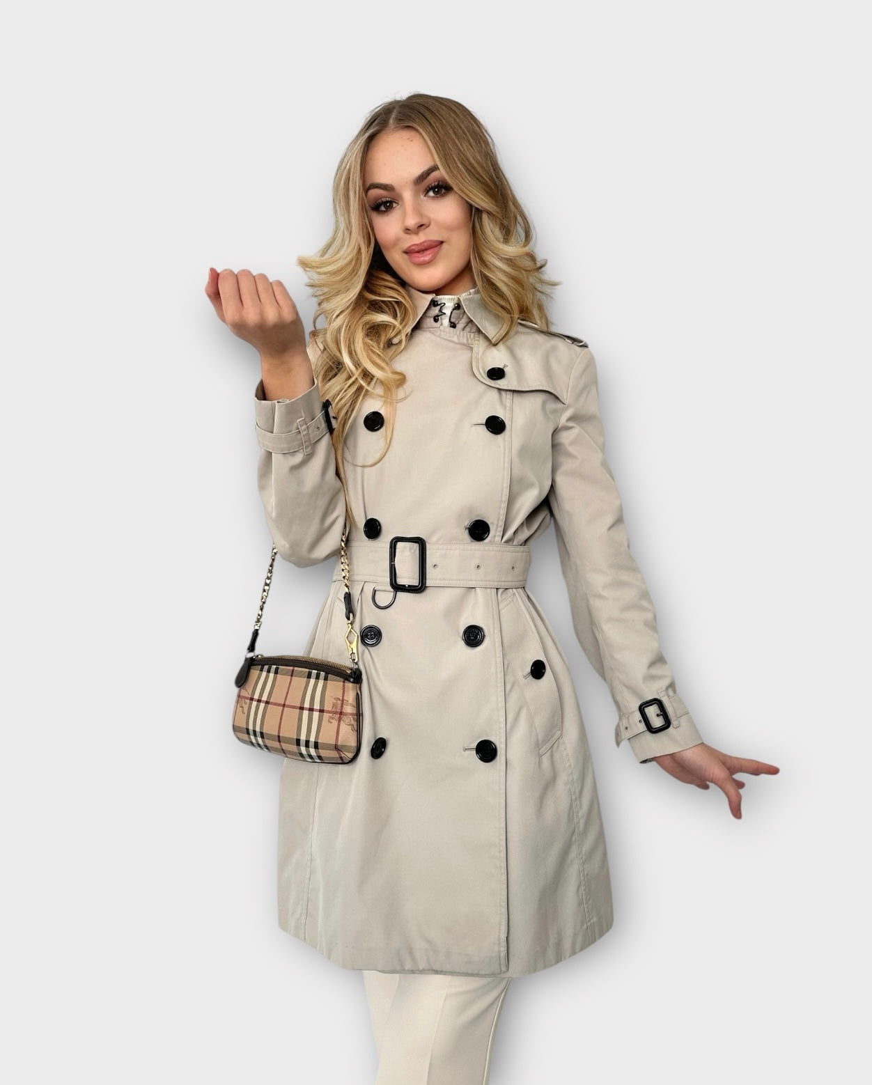 Burberry Trench-coat modèle “the Chelsea ” Stone | T.S