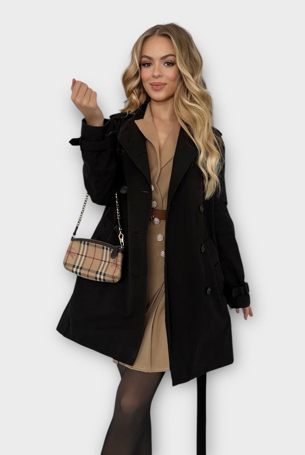 Burberry Trench-coat modèle “the Chelsea ” Noir | T.M