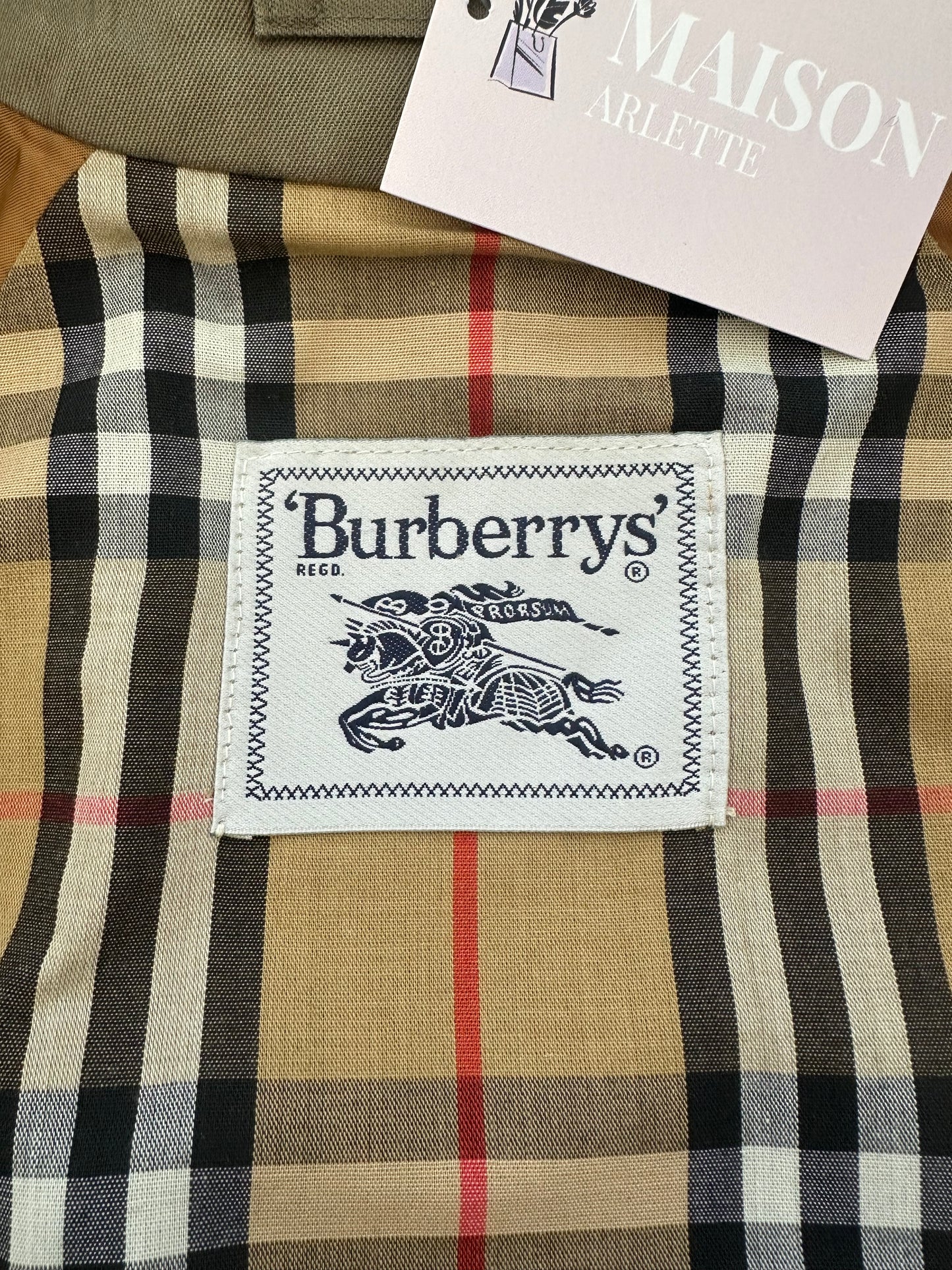 Trench-coat Burberry modèle “the Waterloo ” vintage/ T.S
