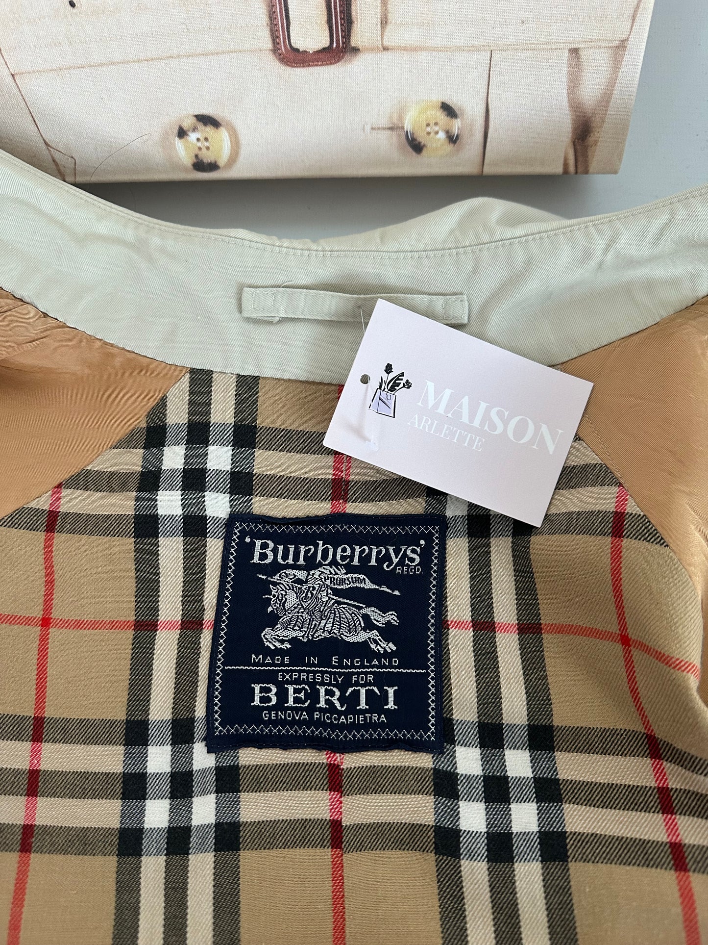 Burberry vintage Trench « the Waterloo » Crème | T.M