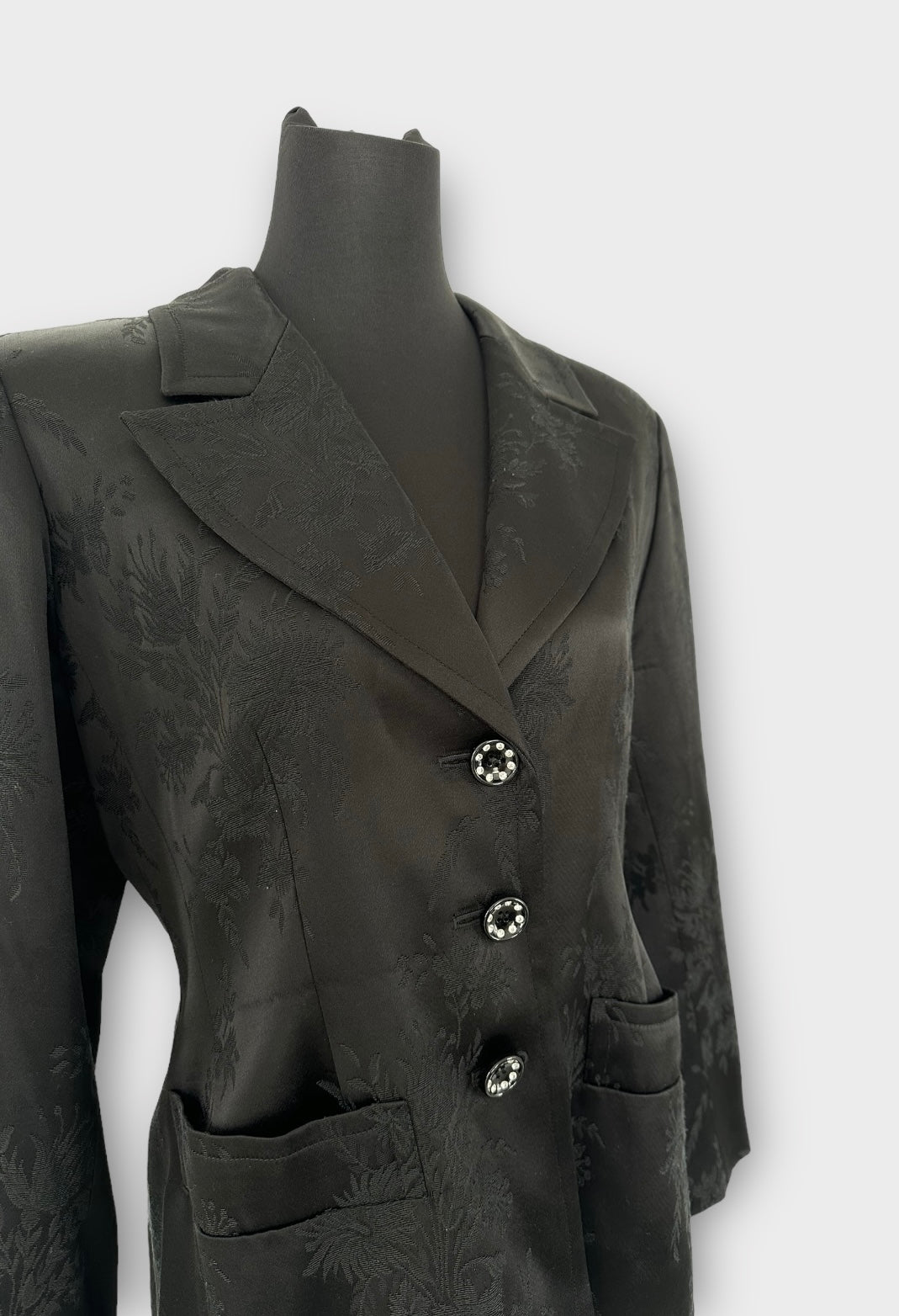 Ensemble soie Yves Saint Laurent variation