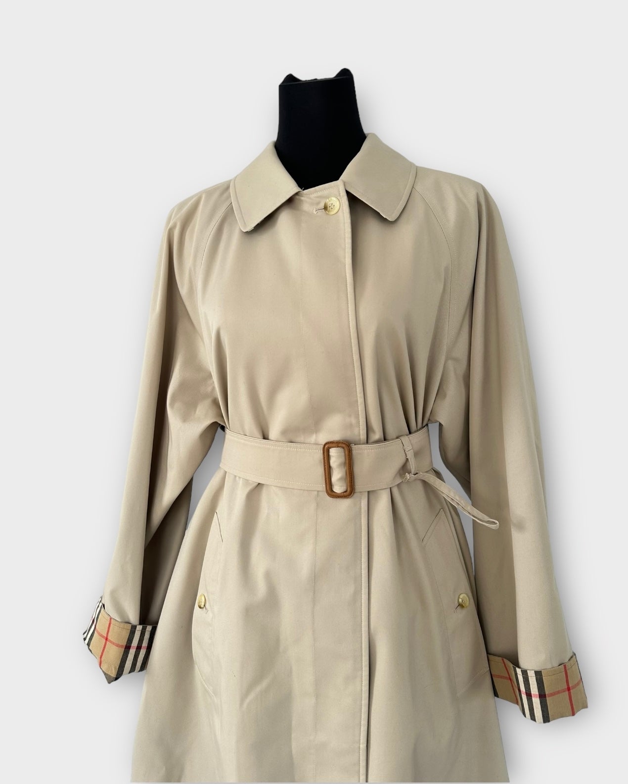Trench-coat Burberry modèle “ Markfield“ beige vintage/ T.M