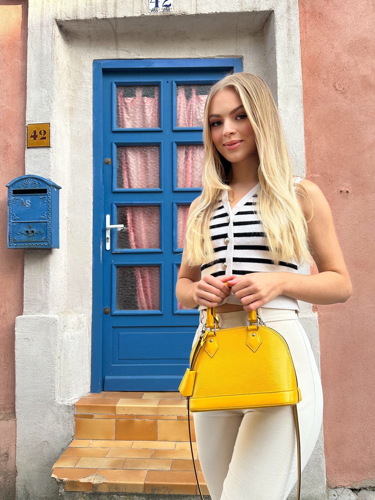 Louis Vuitton Alma BB Cuir épis jaune
