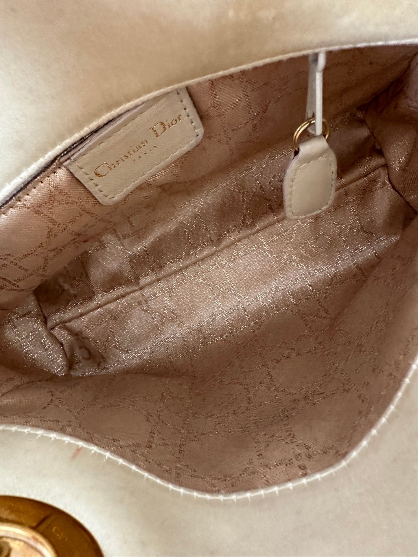 Sac mini Lady Dior en soie beige