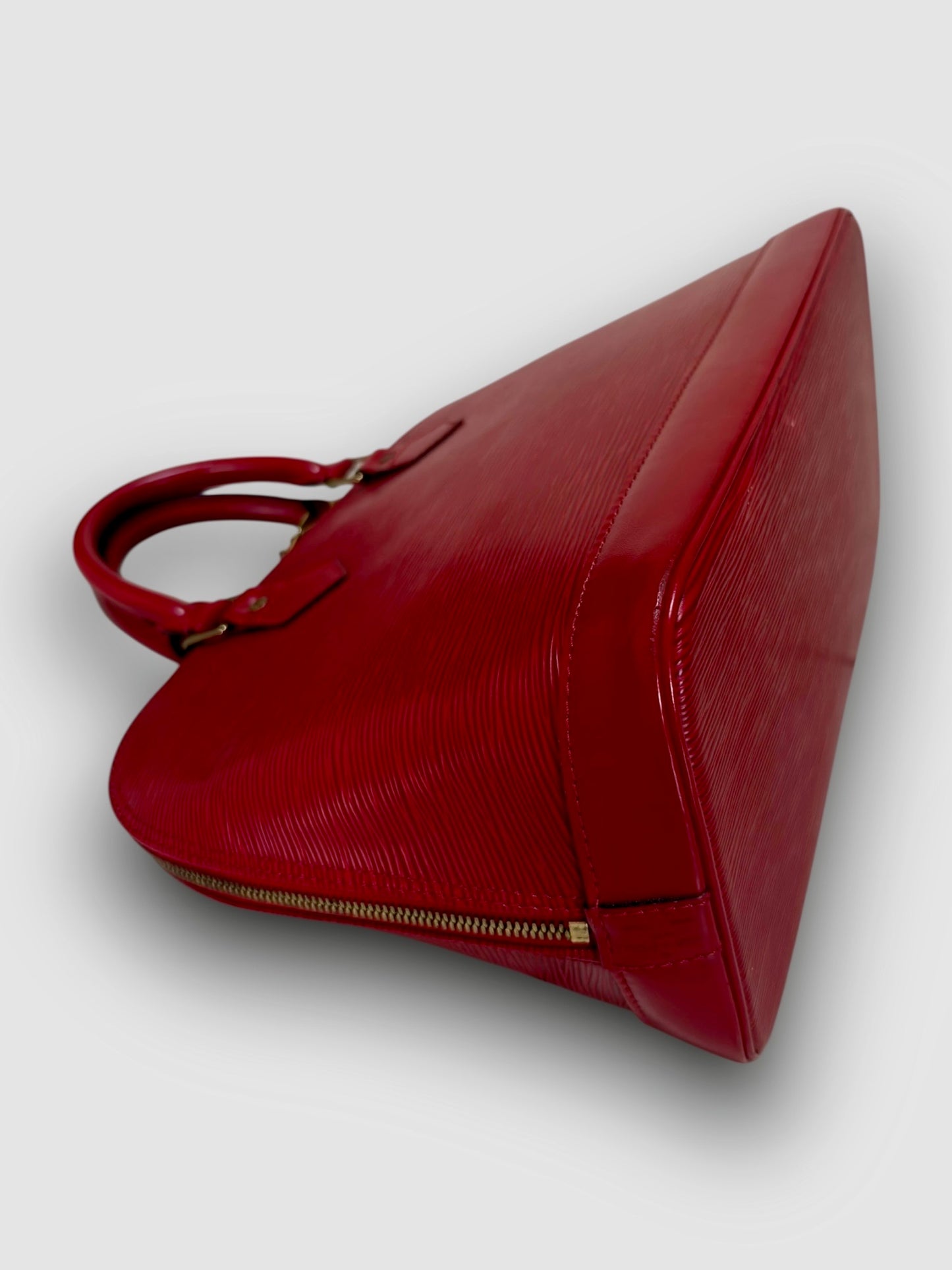 Louis Vuitton – Alma PM Cuir Épi Rouge