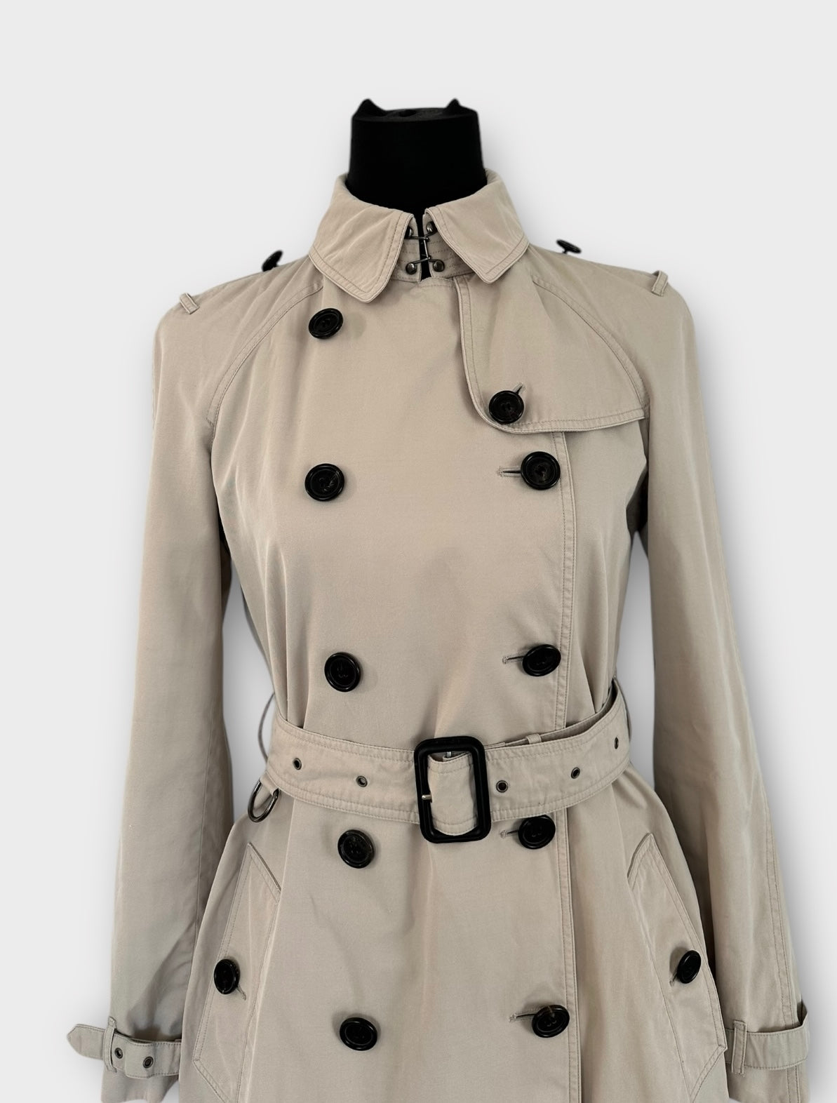 Burberry Trench-coat modèle “the Chelsea ” Stone | T.M