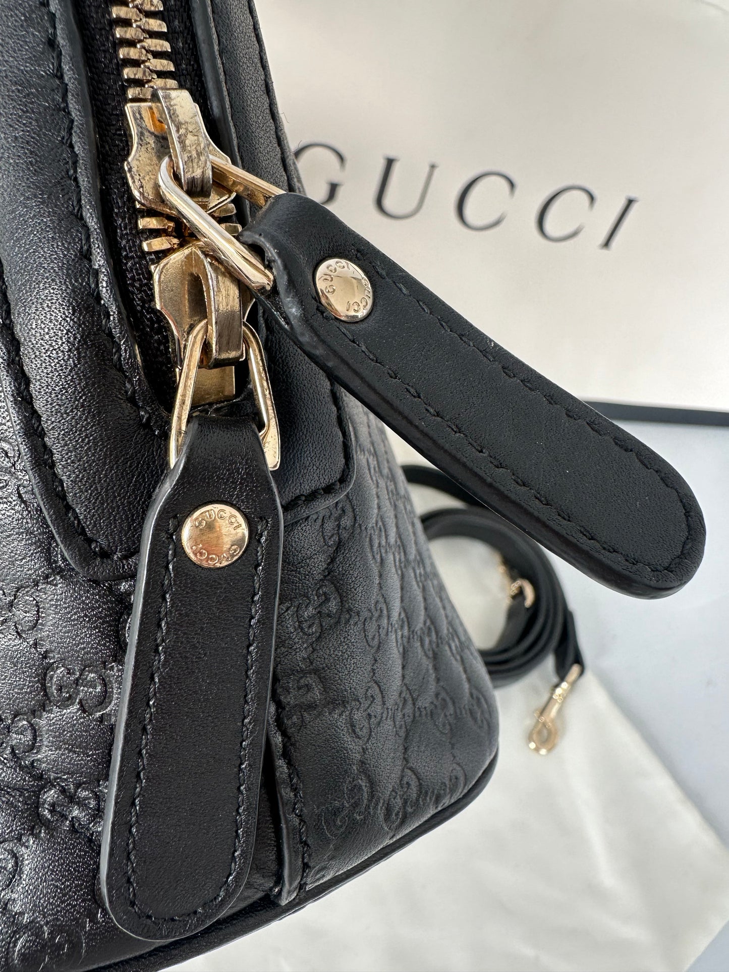 Sac Gucci Microguccissima “dôme” noir