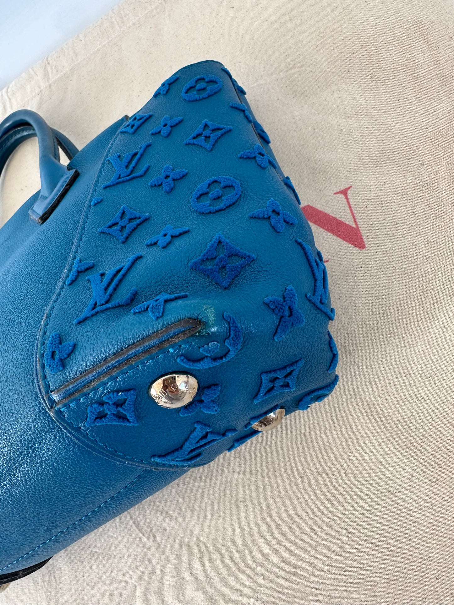 Sac Louis Vuitton phénix bleu électrique ( édition limitée)