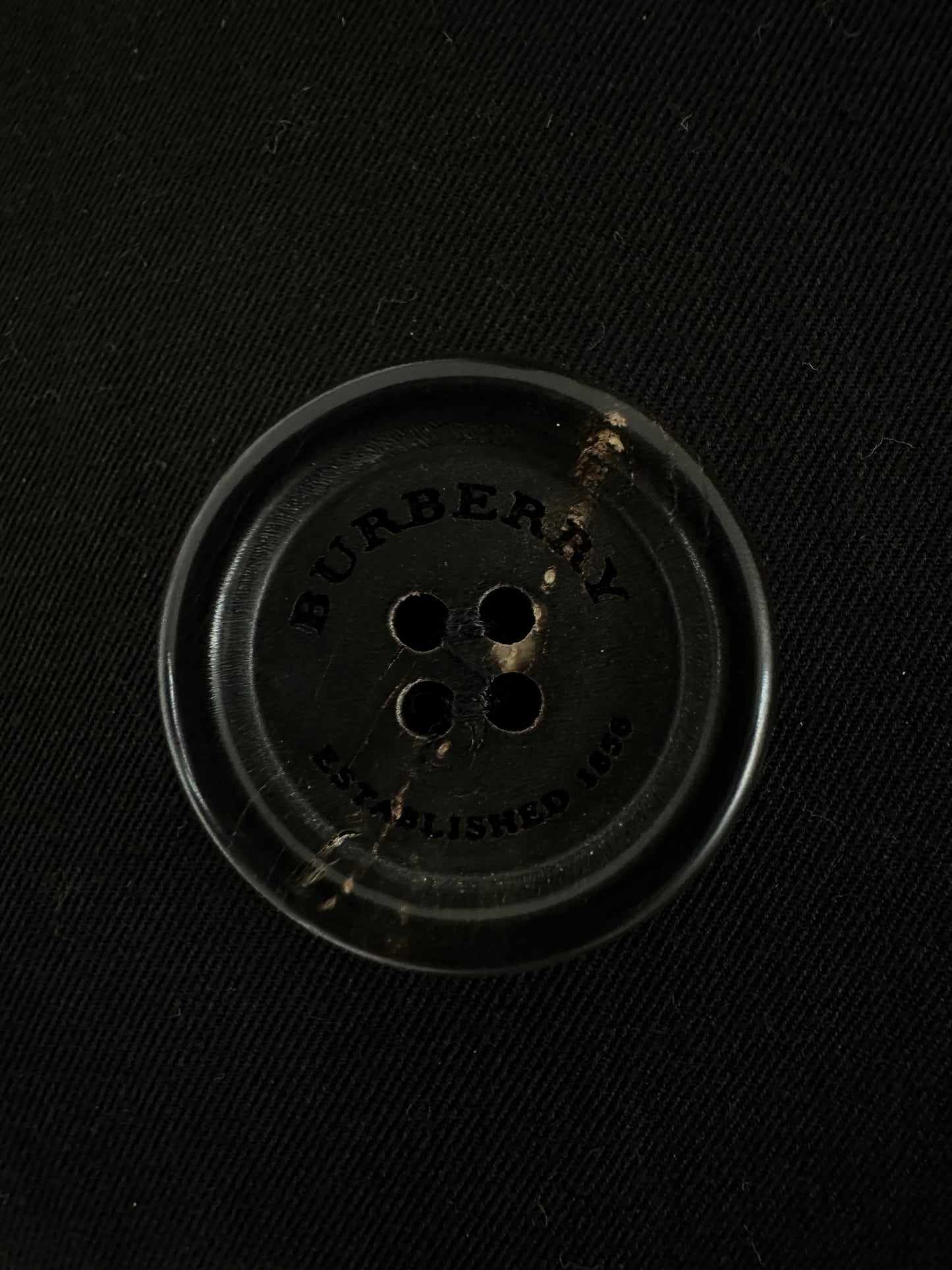 Burberry Trench-coat modèle “the Chelsea ” Noir | T.M