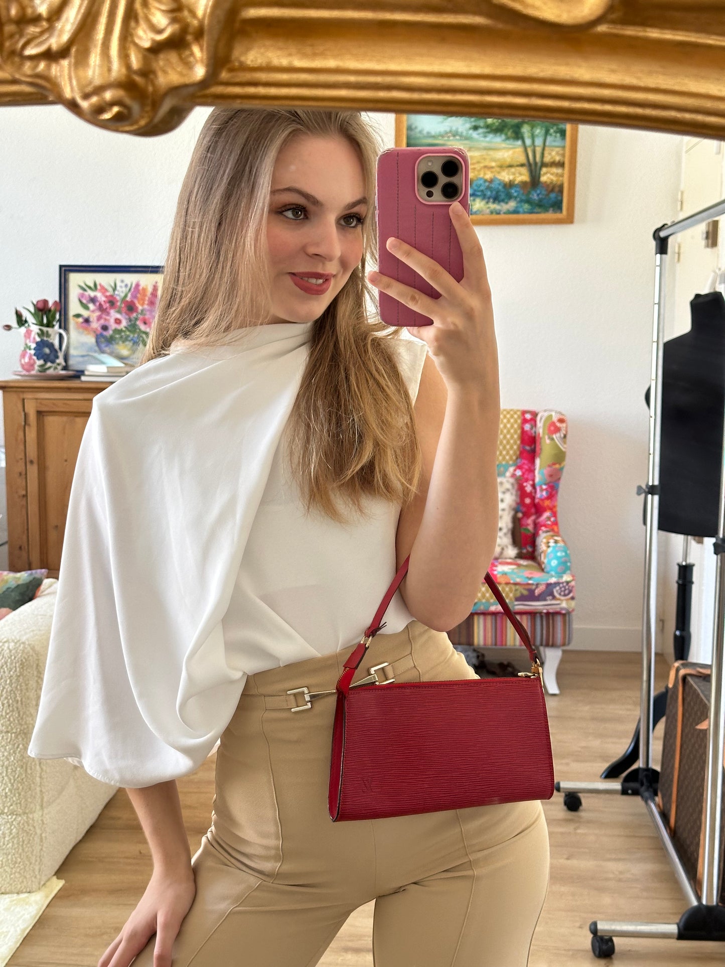 Louis Vuitton - Sac Pochette accessoire cuir épi Rouge