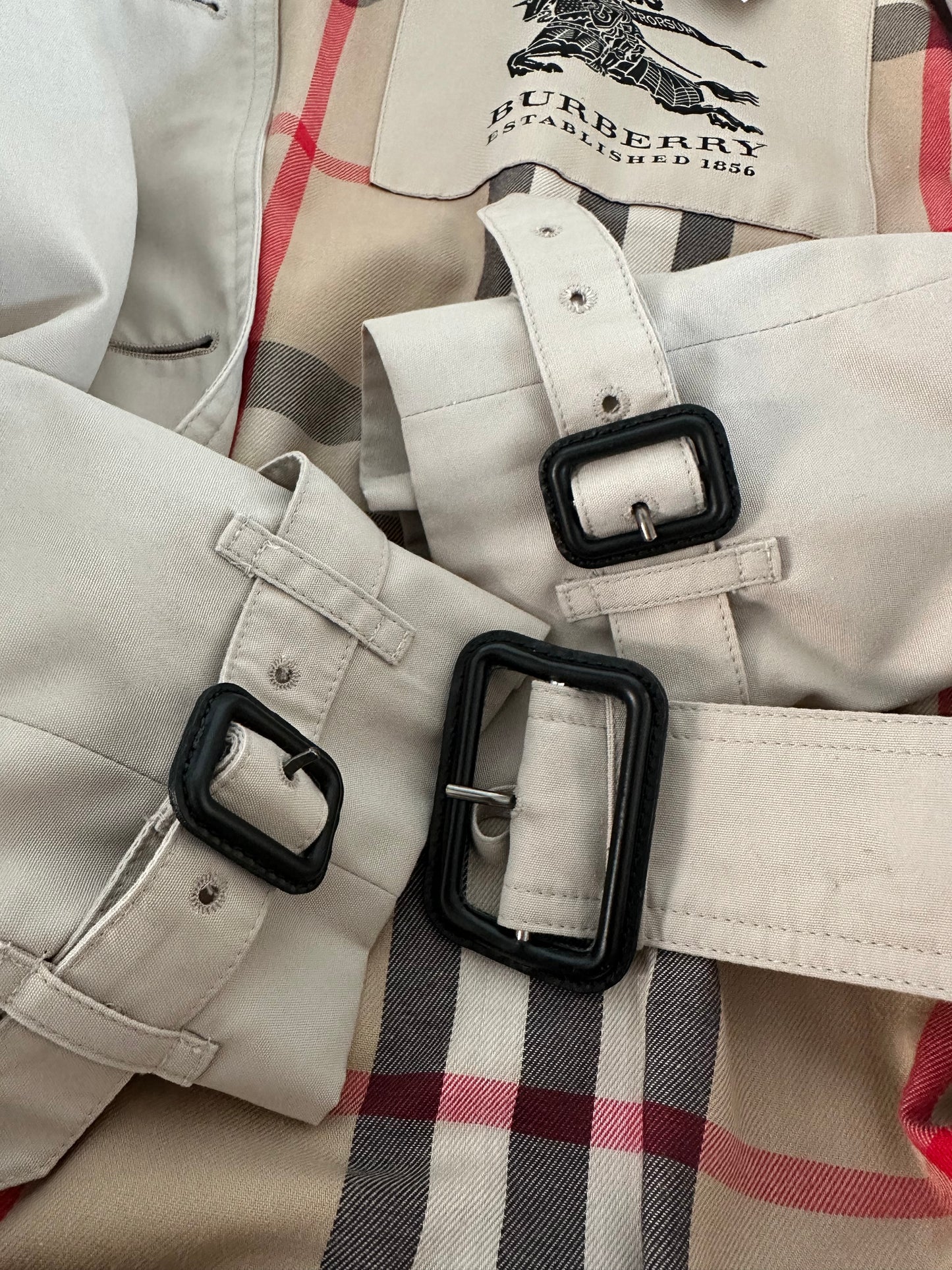 Burberry Trench-coat modèle “the Chelsea ” Stone | T.S