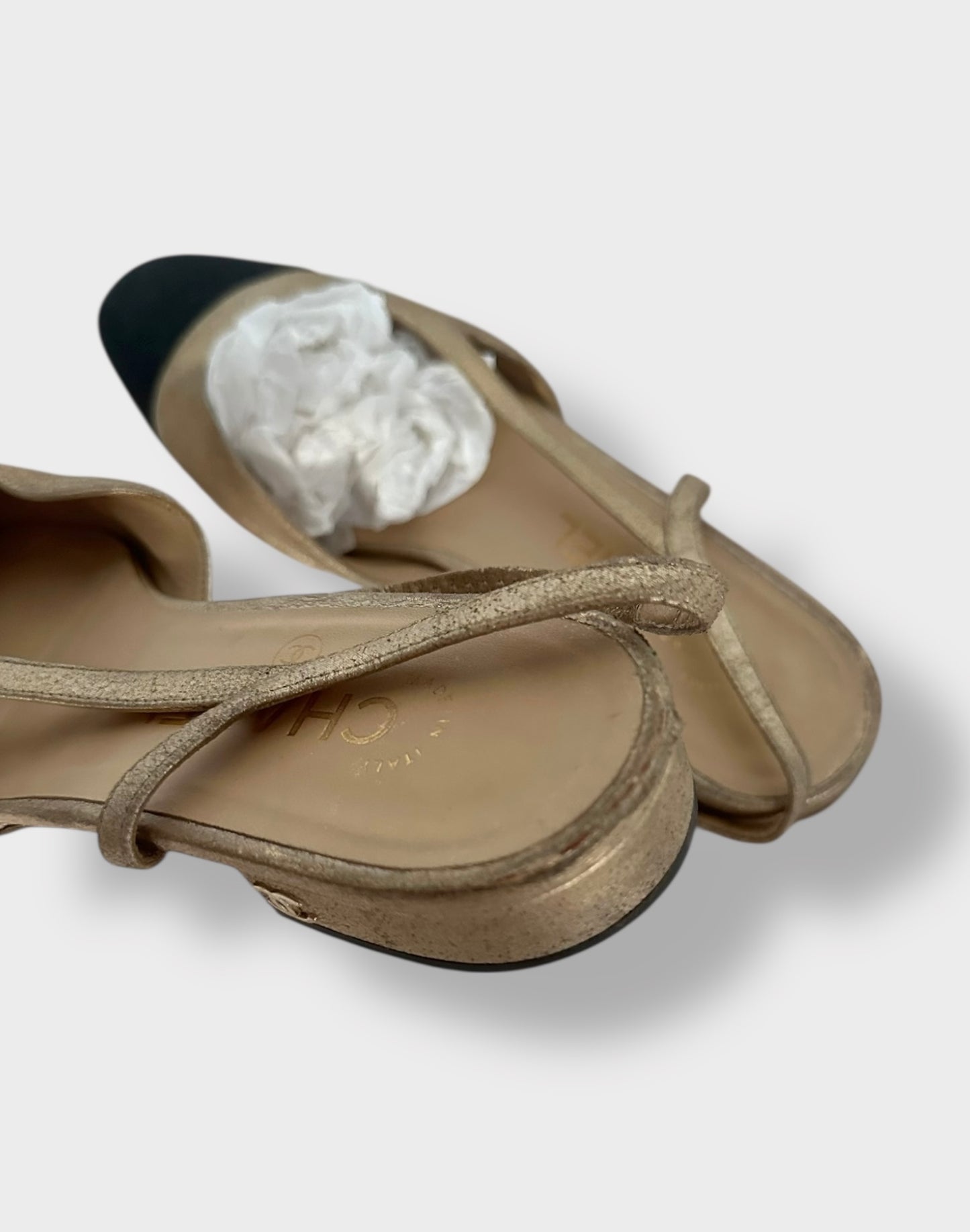 Chanel - Slingback en cuir doré | T.38,5