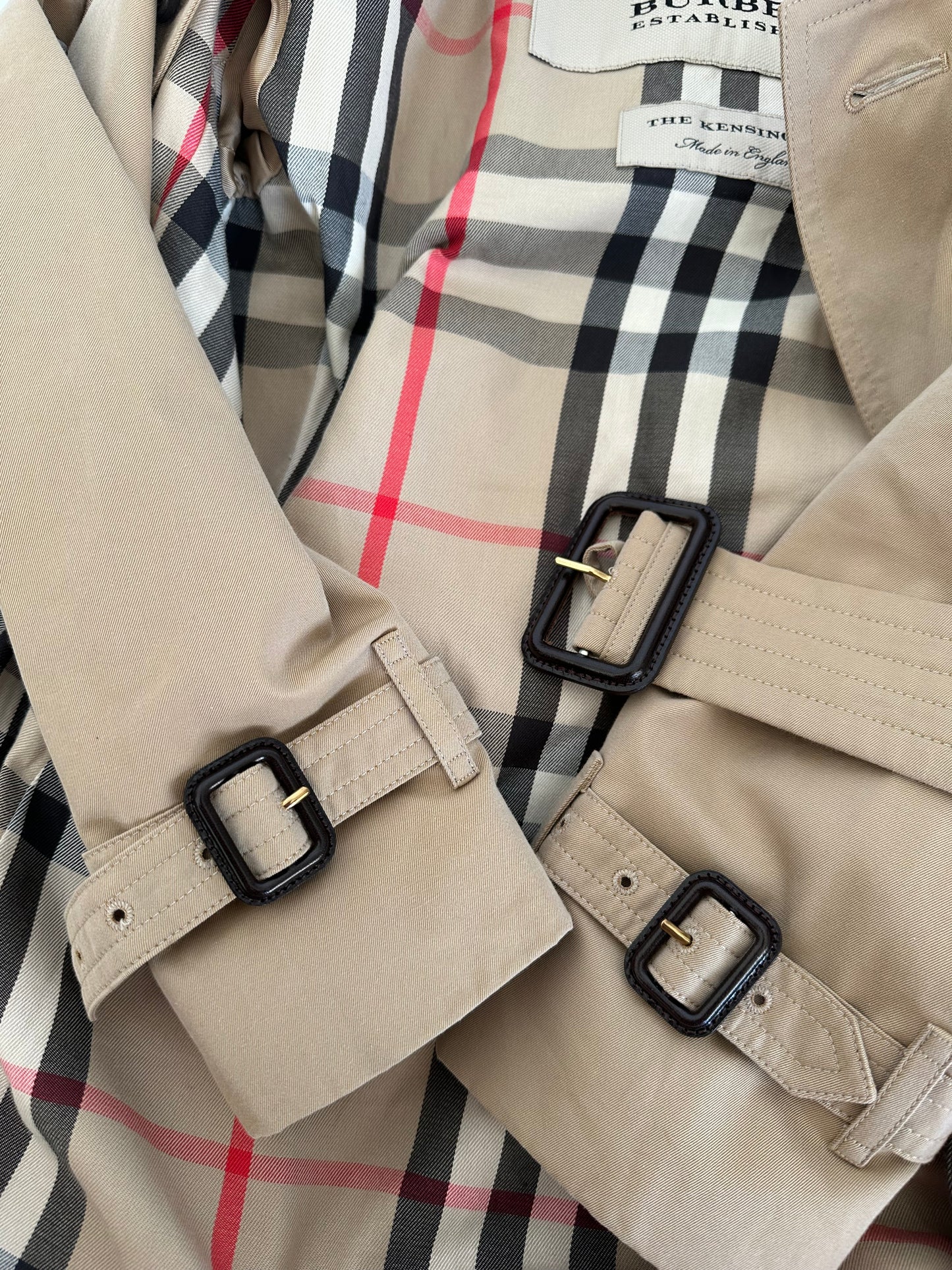 Burberry Trench-coat modèle “the Kensington ” Honey | T.XS