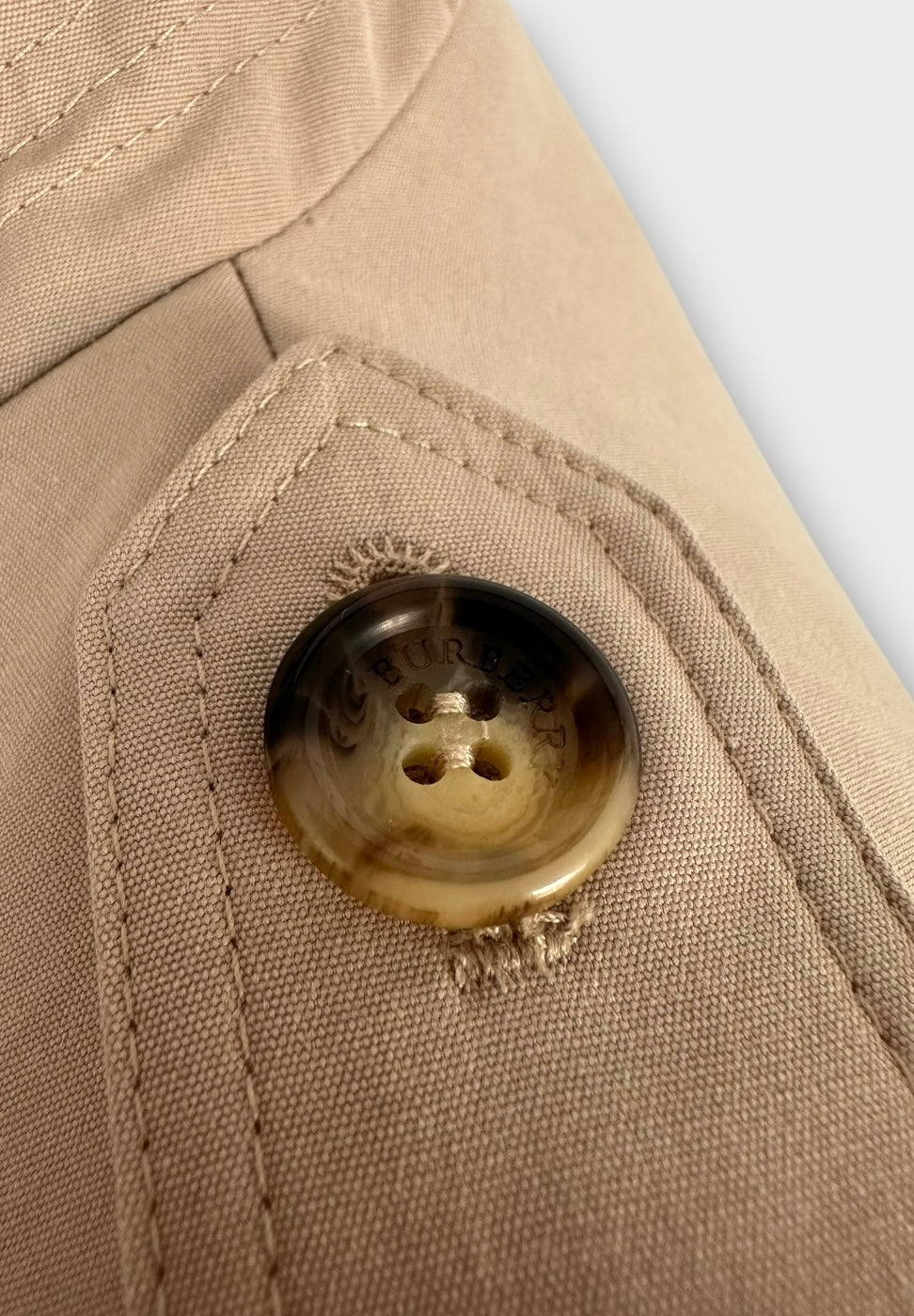 Burberry Trench-coat modèle “the Chelsea ” Honey