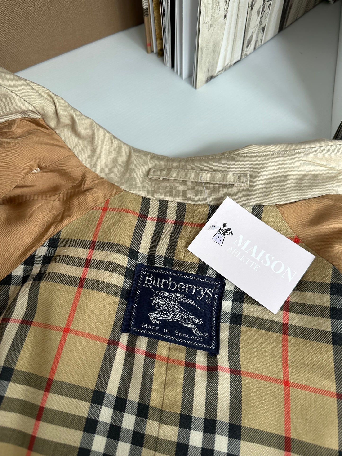 BURBERRY vintage Trench-coat « the Waterloo » | T.M