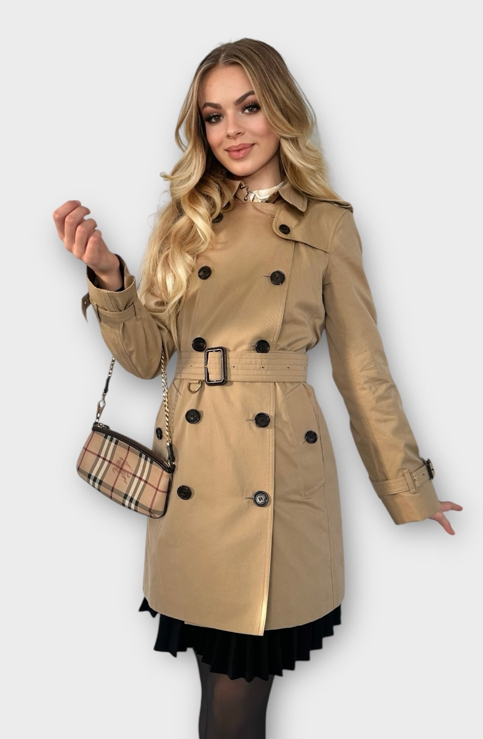 Burberry Trench-coat modèle “the Kensington ” Honey | T.XS