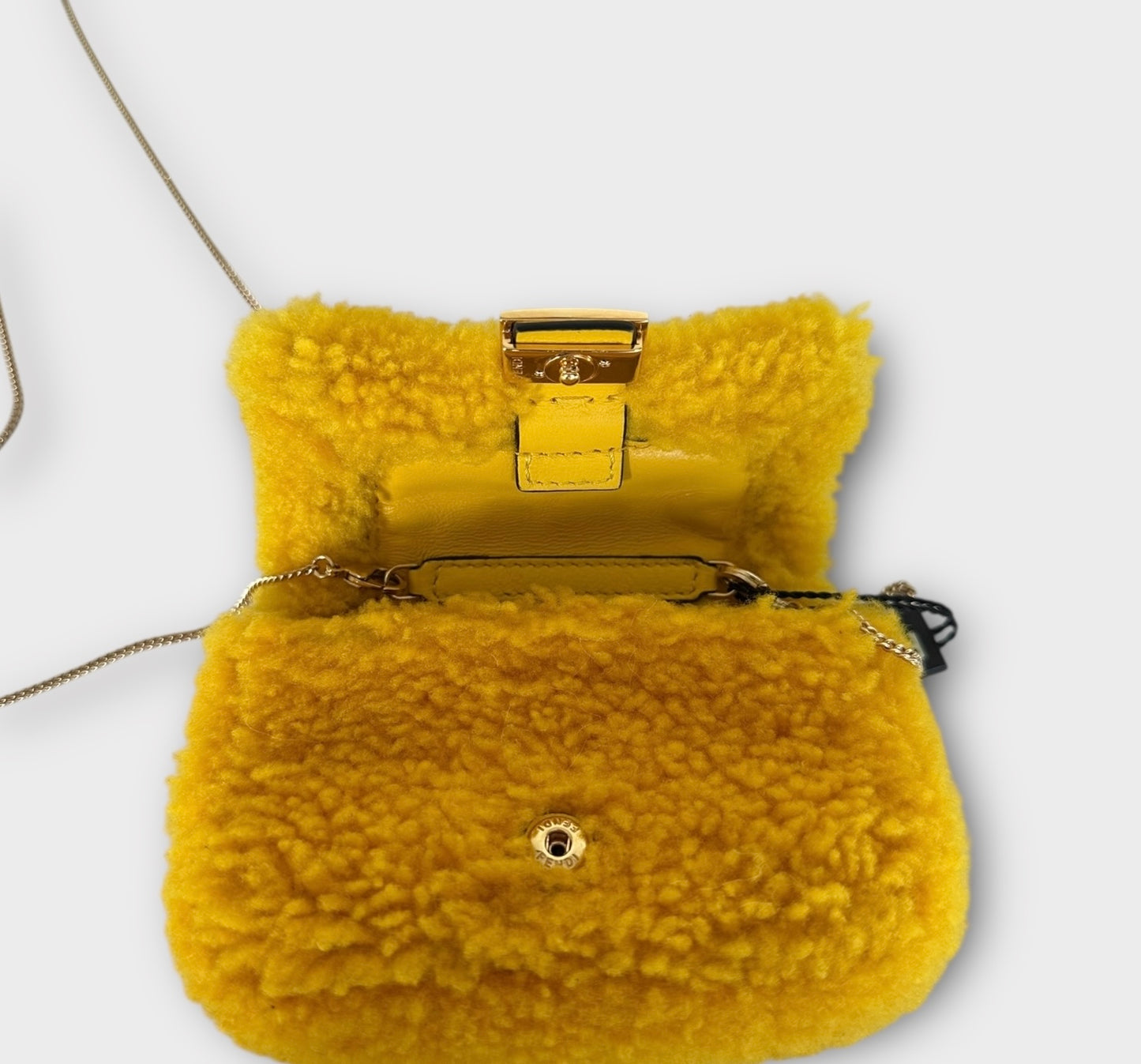 Fendi sac Nano-baguette jaune