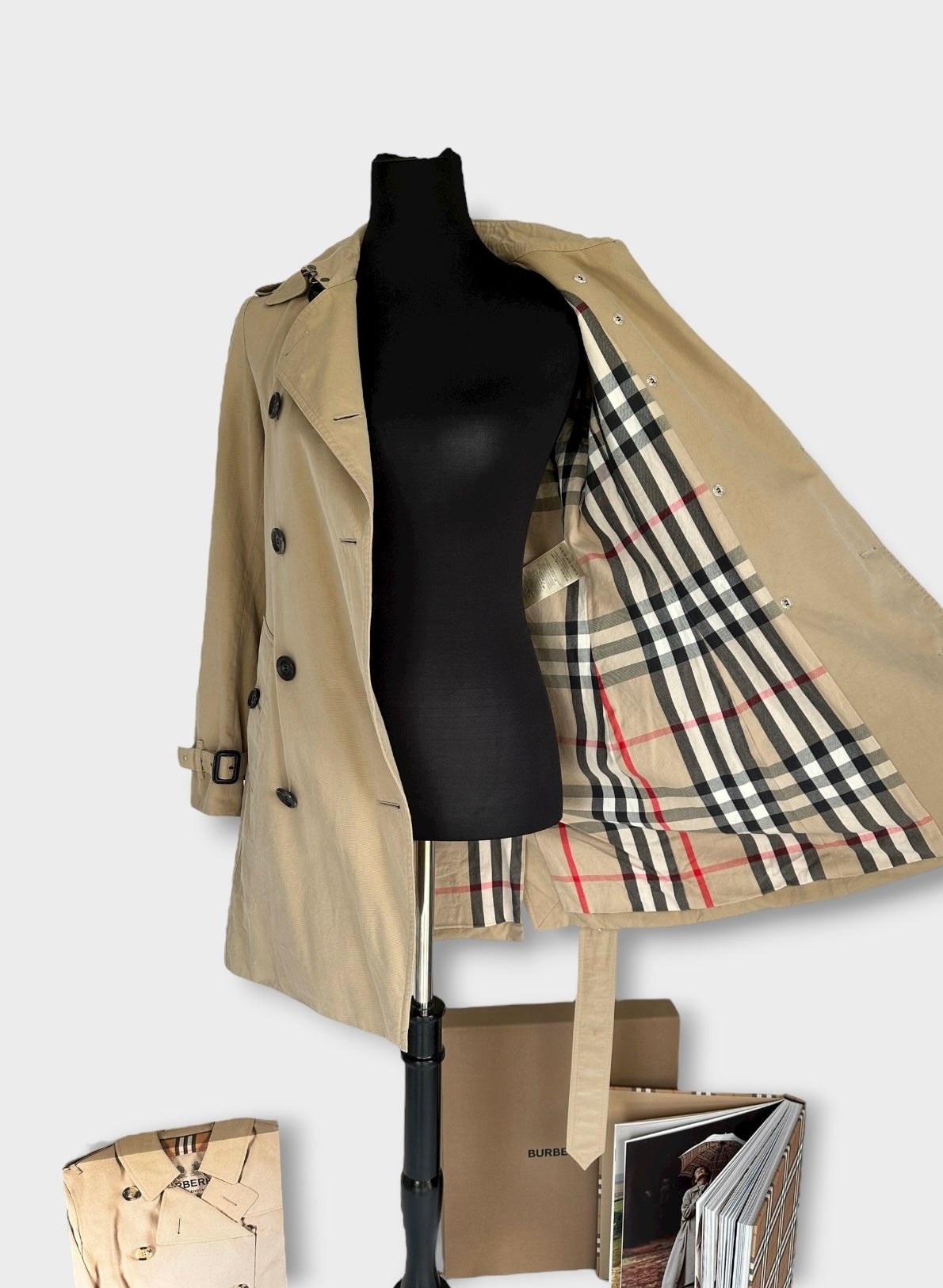 Burberry – Trench-coat “The Chelsea ” stone modèle récent | T.S