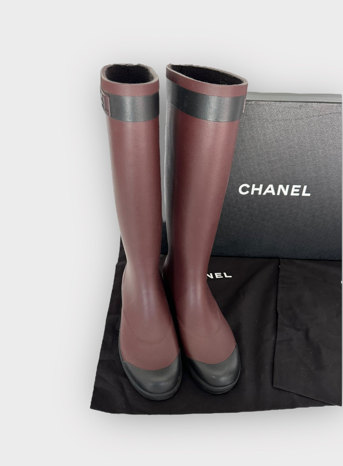Chanel – Bottes de pluie Burgundy | T.39