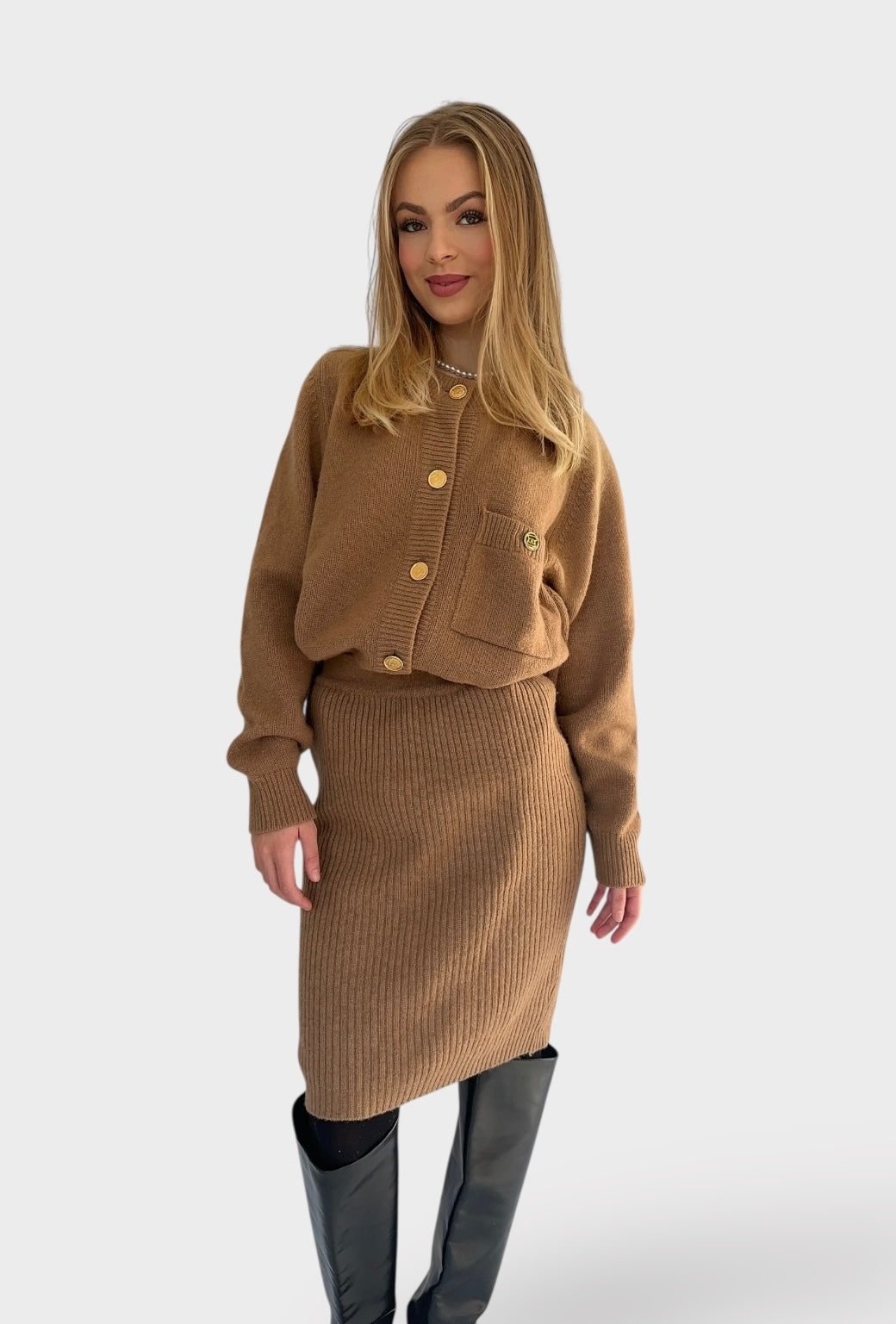 Chanel – Twin-Set ensemble marron CamelHair | T.M