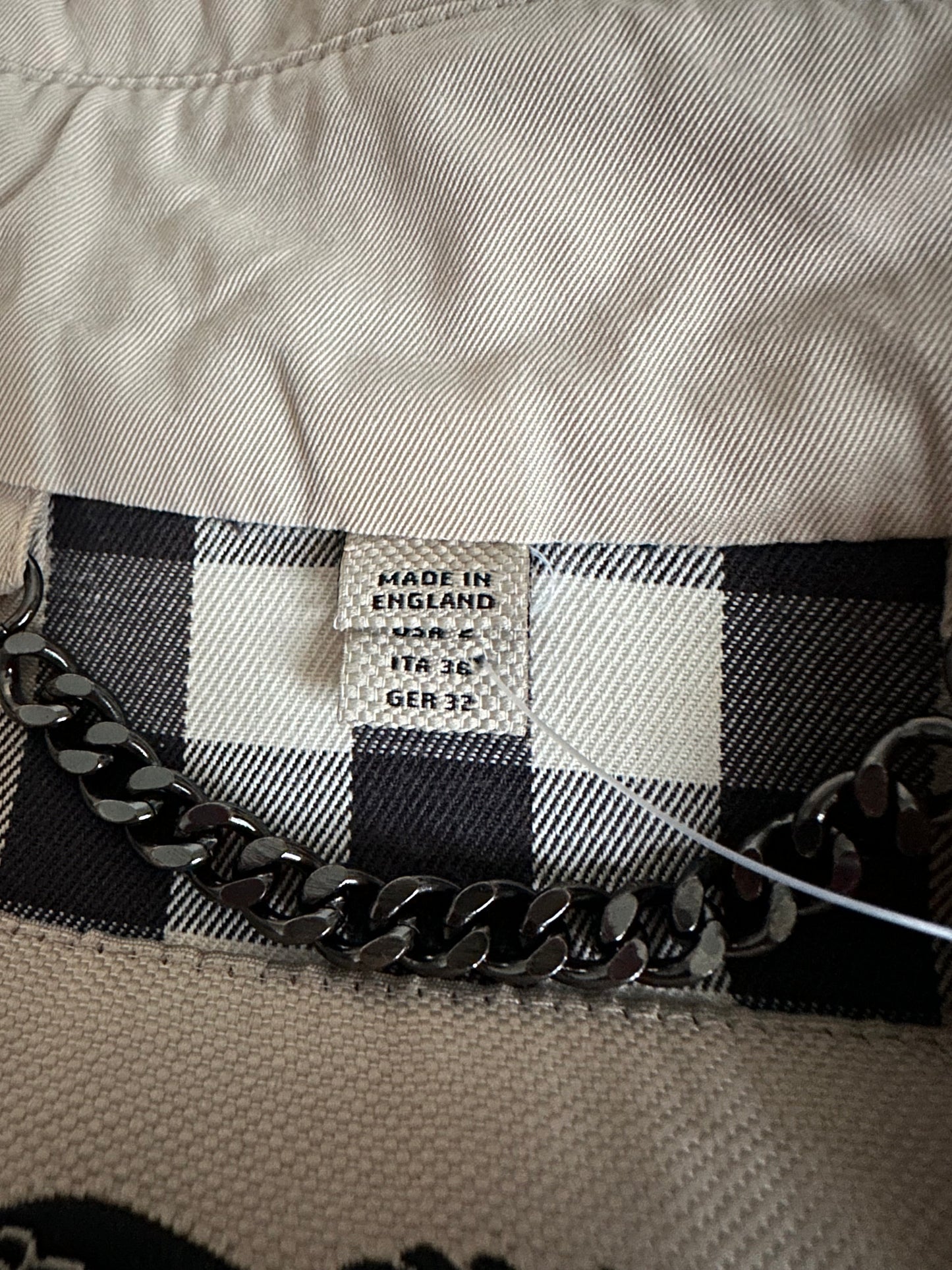 Burberry – Trench-coat “The Chelsea ” stone modèle récent | T.XS