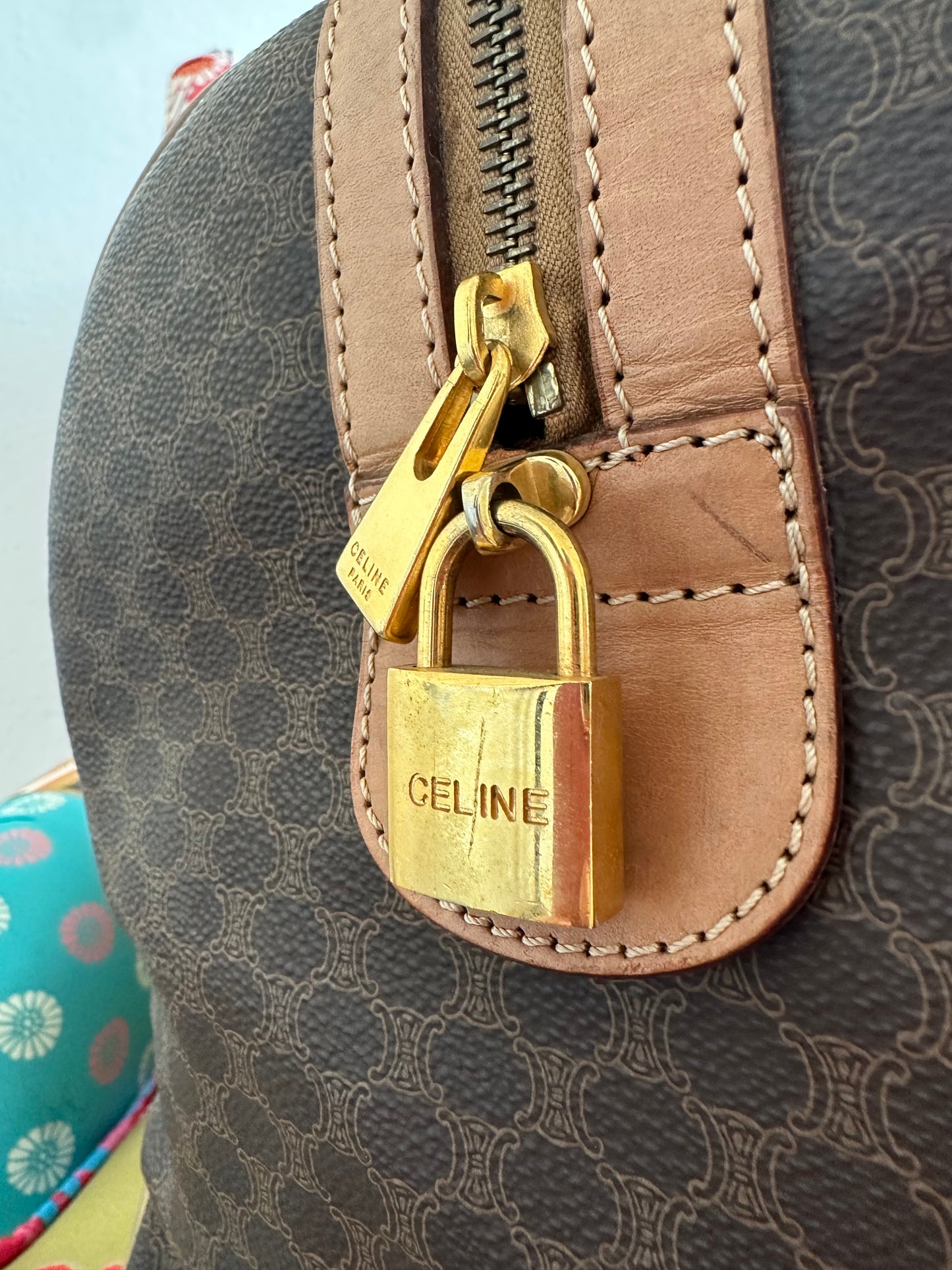 Céline - Sac de voyage 50 toile macadam