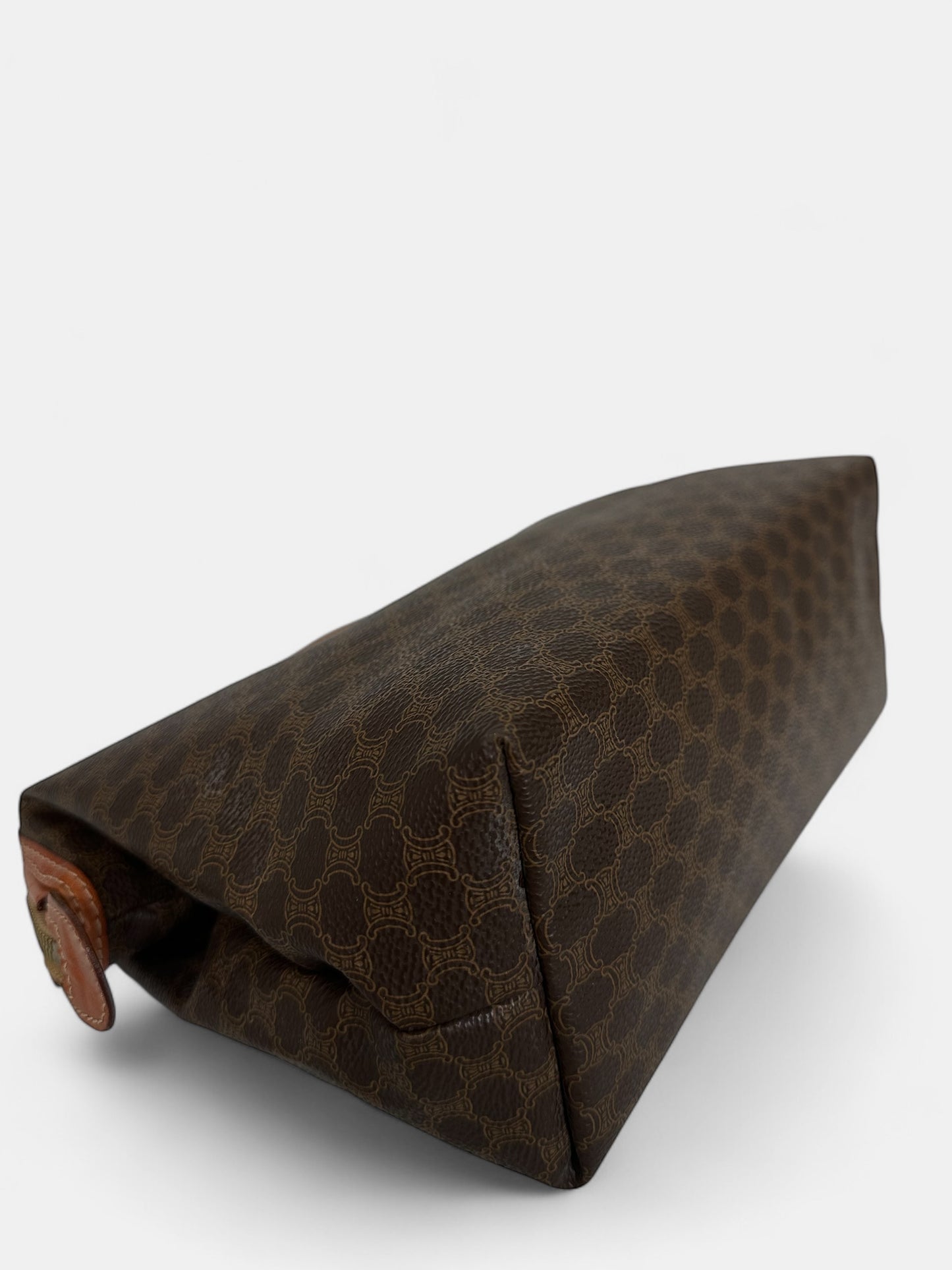 CELINE Trousse de toilette toile Macadam