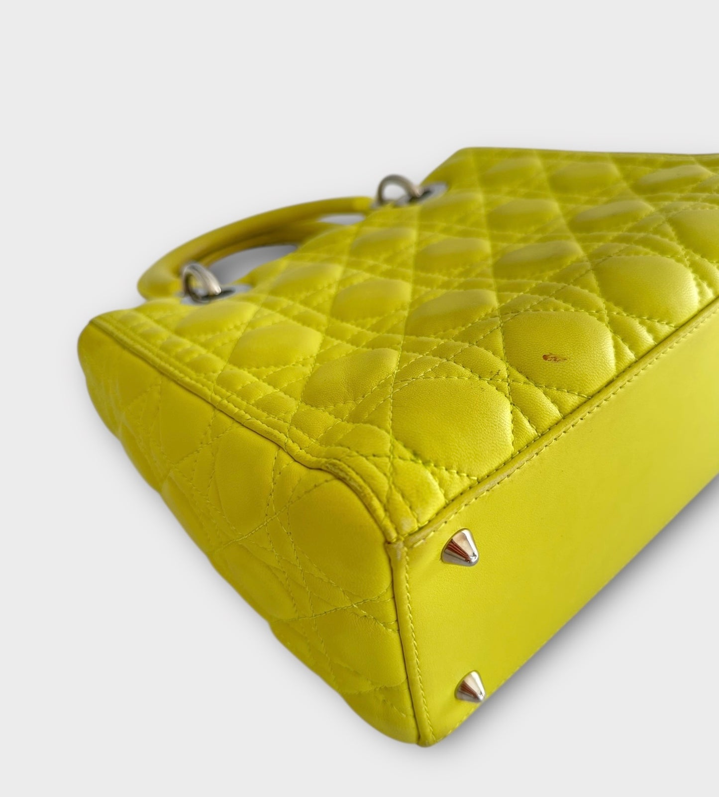 Lady Dior Medium cuir jaune anis