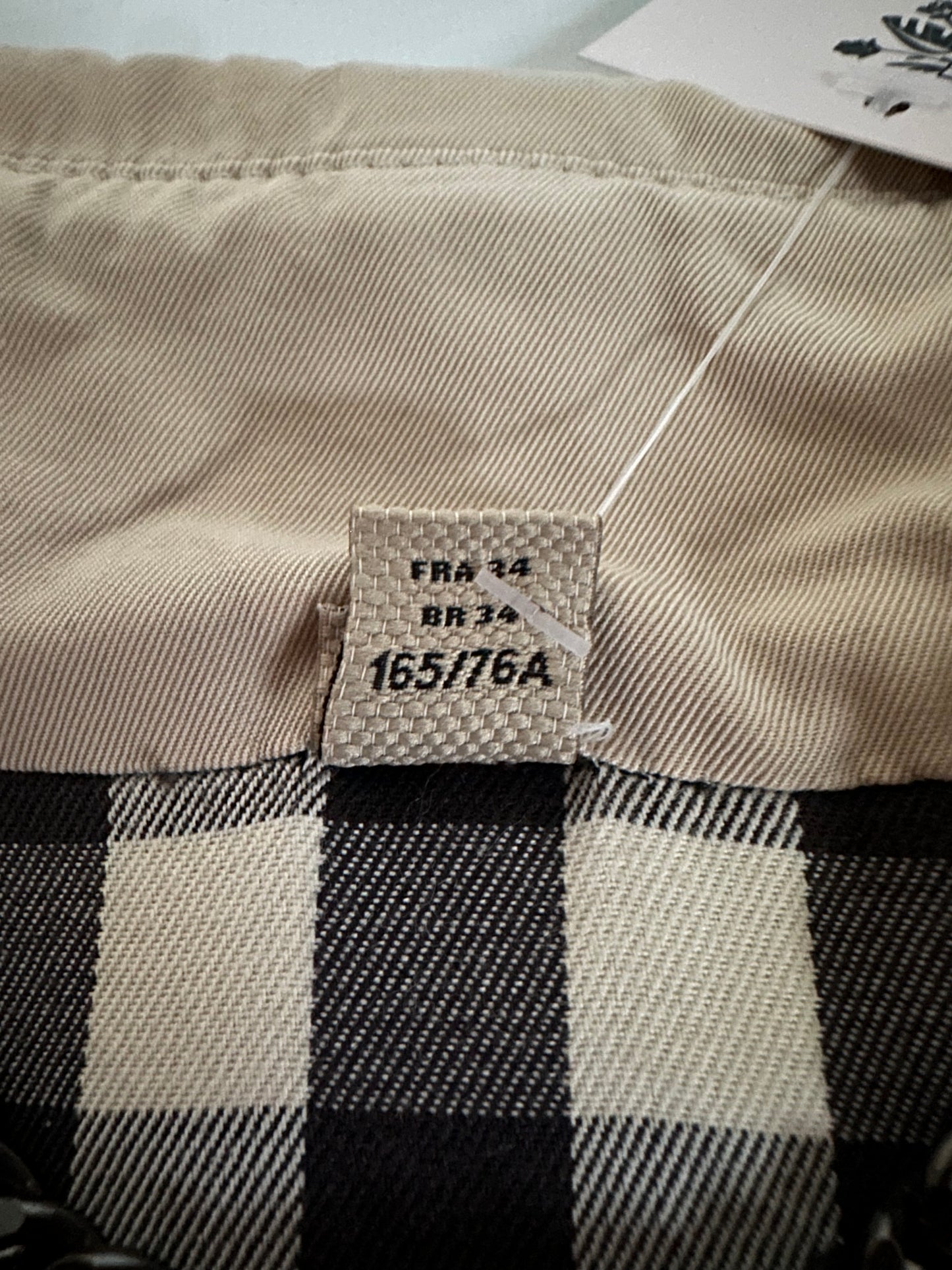 Burberry – Trench-coat “The Chelsea ” stone modèle récent | T.XS