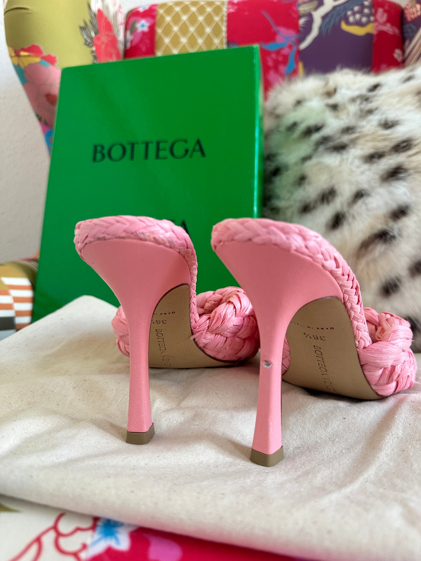 Bottega Veneta - Mules Lido en raphia rose | T.36,5