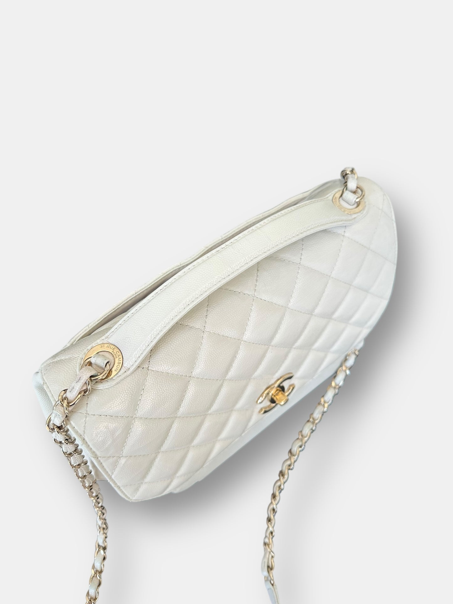 Chanel - Business Affinity cuir caviar blanc cassé
