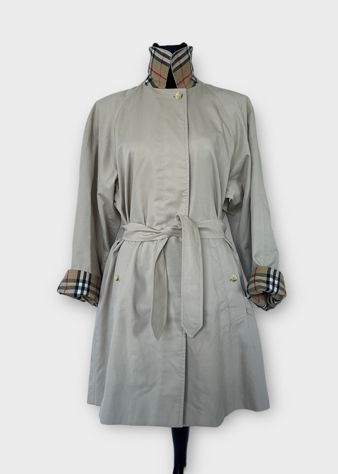 Trench-coat Burberry modèle “ Markfield“ beige vintage/ T.M