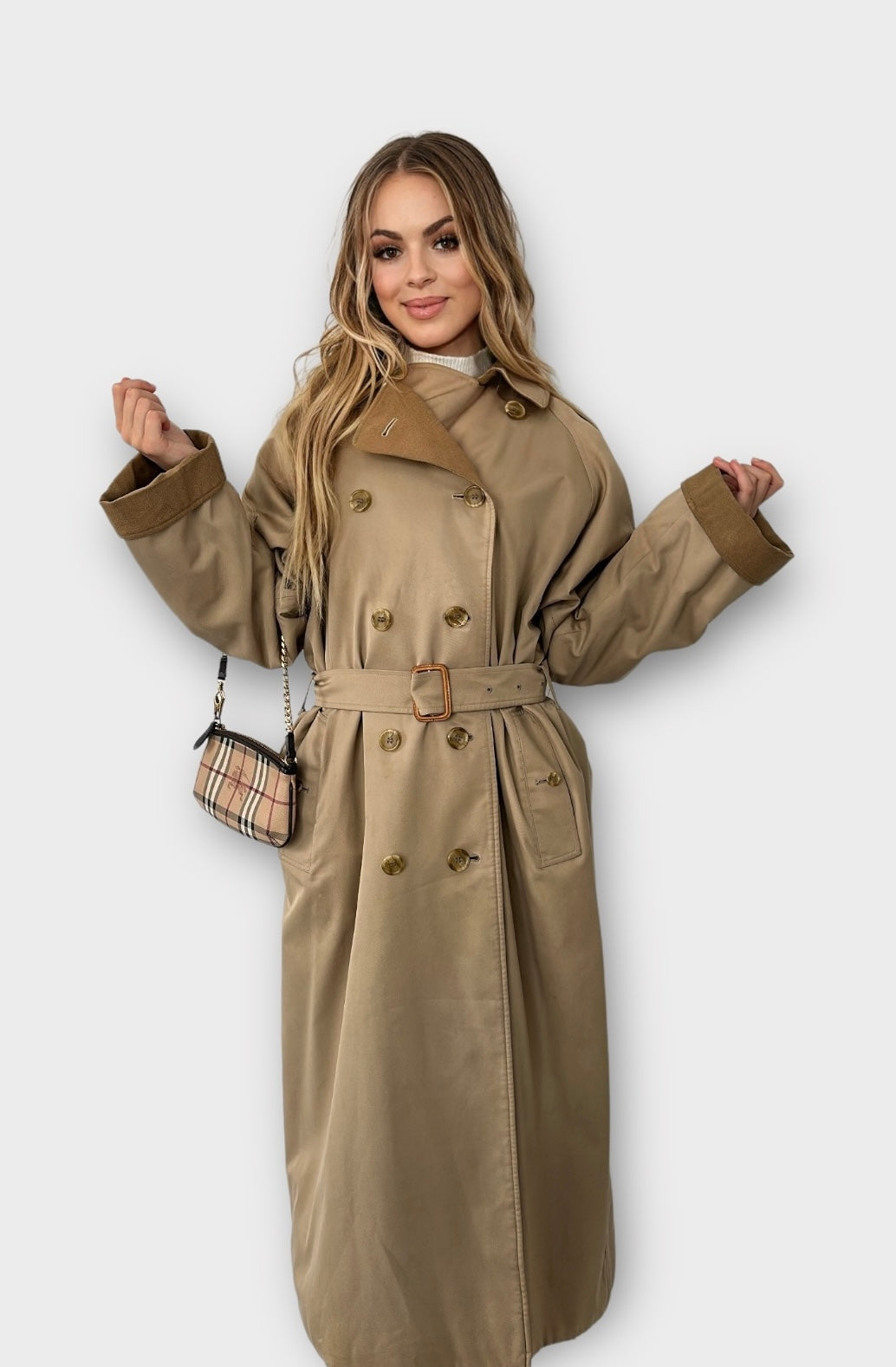 Trench-coat Burberry modèle “the Waterloo ” camel/ T.L
