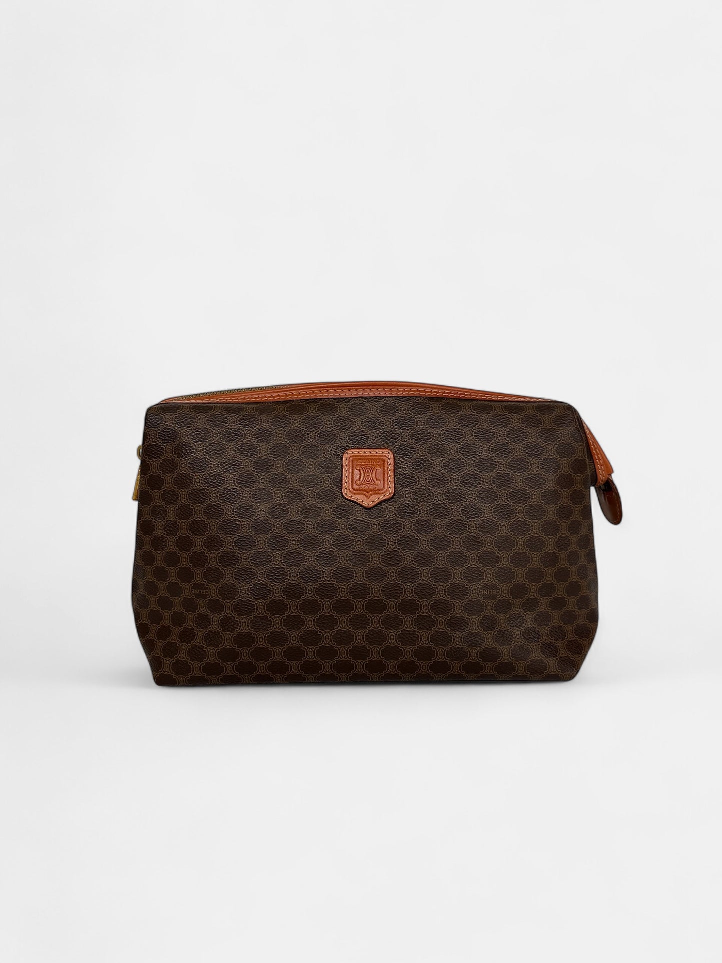 CELINE Trousse de toilette toile Macadam