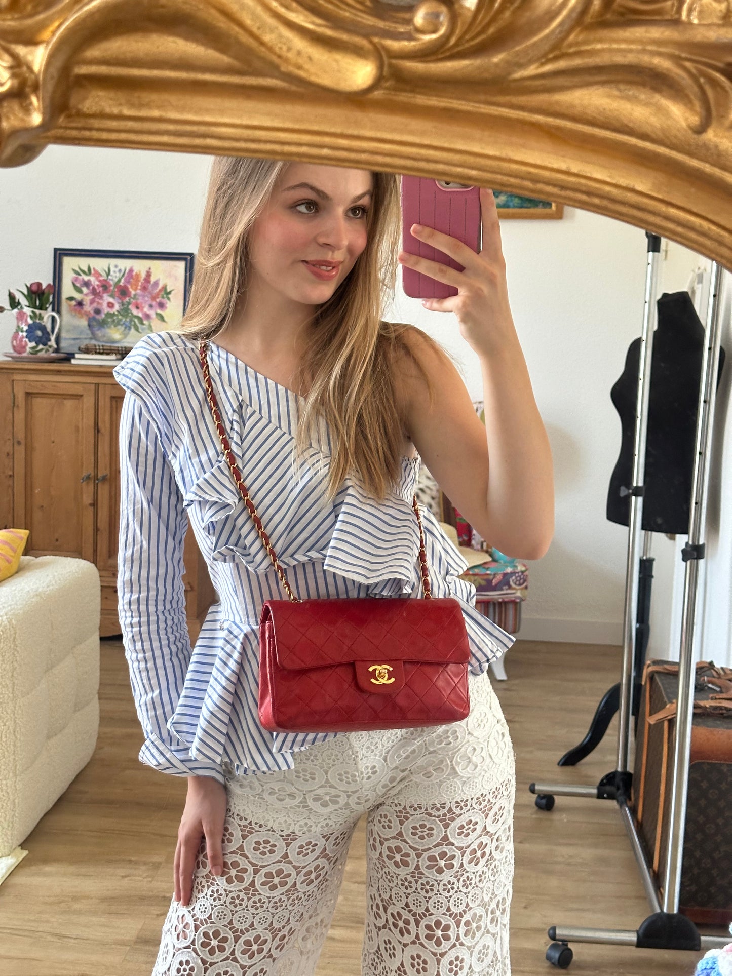 Chanel - sac Timeless small 23 rouge plaquée or vintage