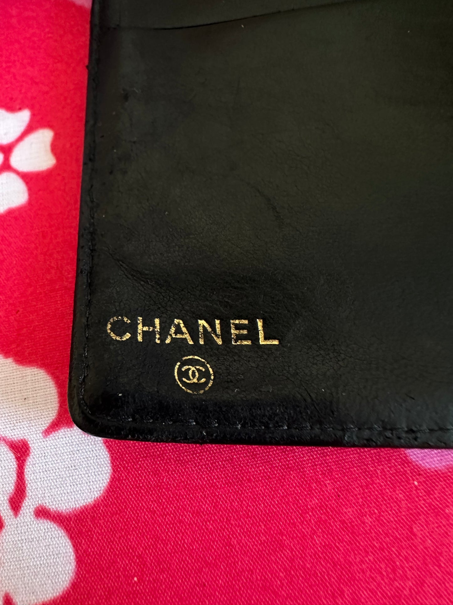 Chanel - Portefeuille long en cuir caviar noir