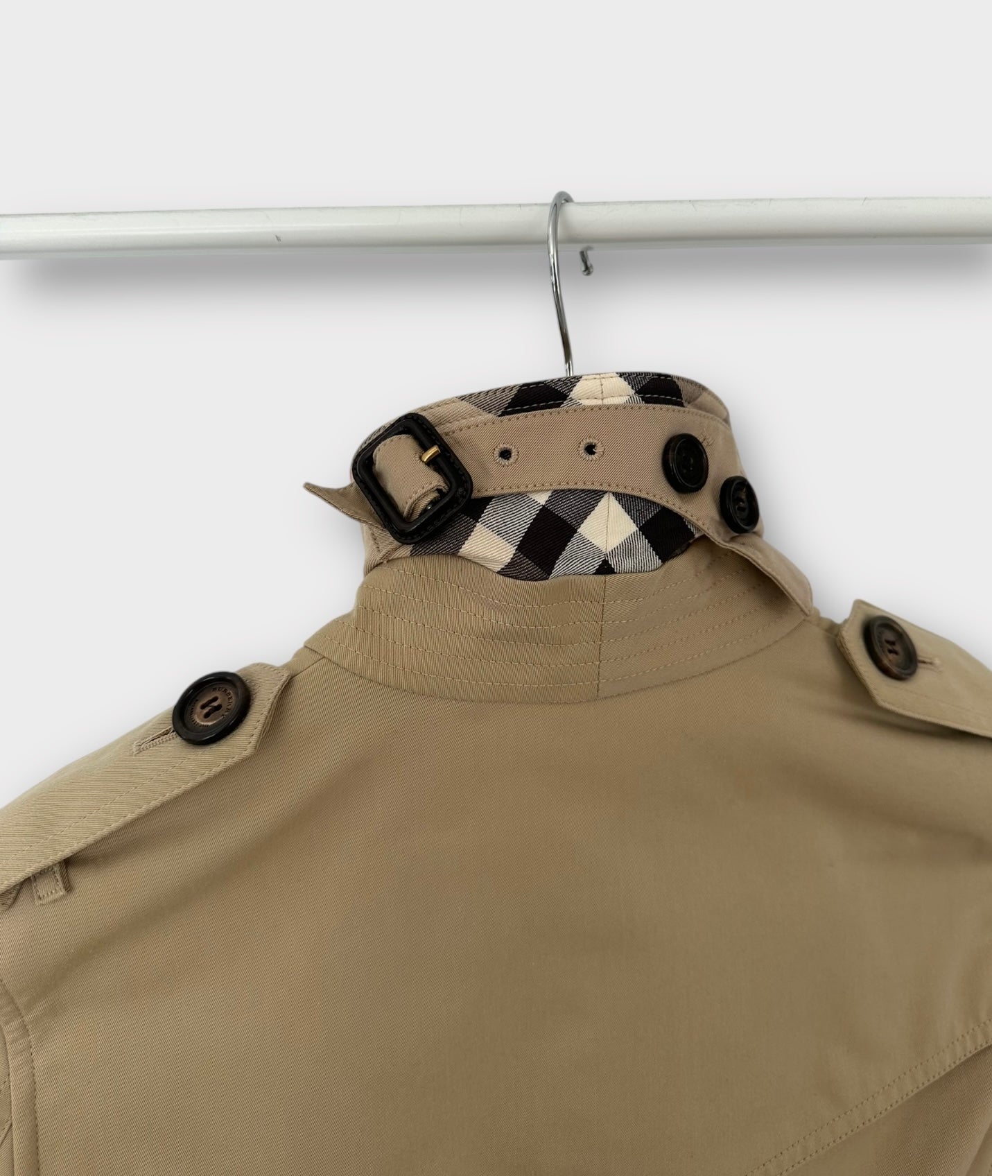 Burberry Trench-coat modèle “ the Kensington ” Honey | T.XS