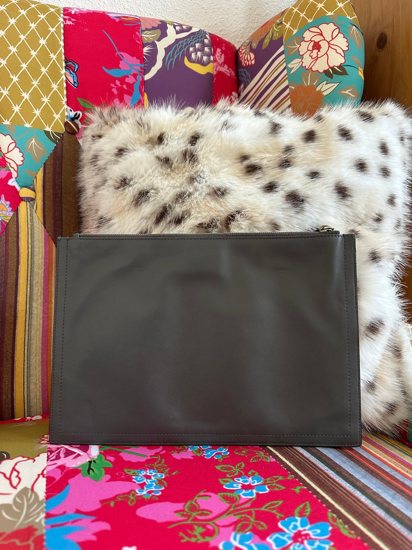 Givenchy - Pochette Antigona en cuir