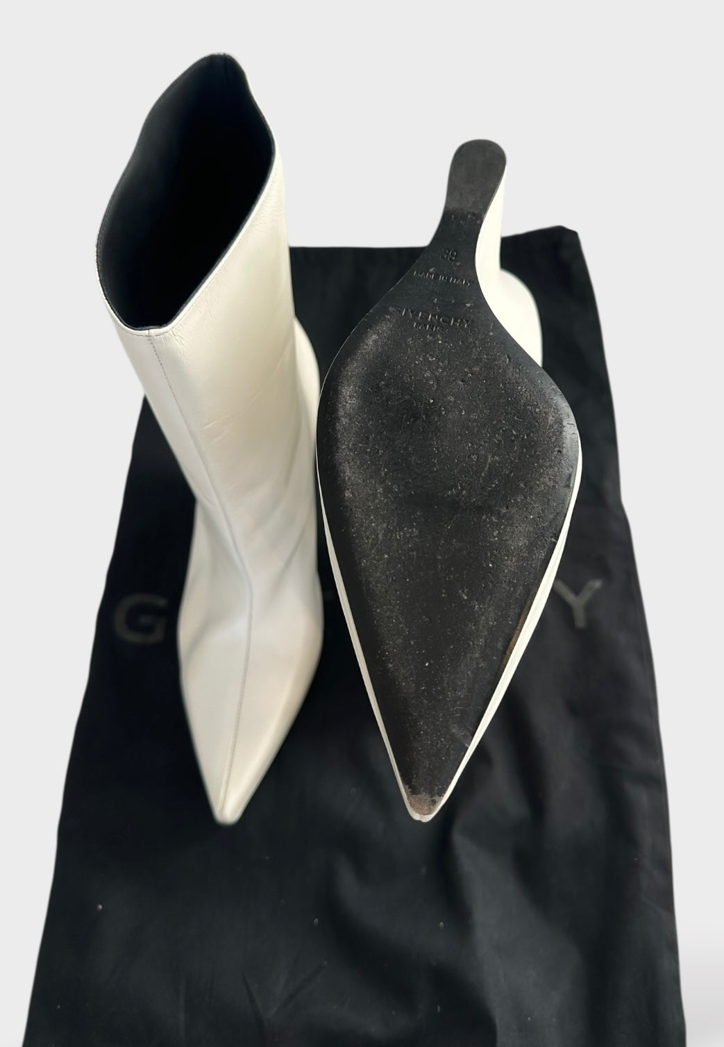 Givenchy - Shark Bottes en cuir blanche | T.39