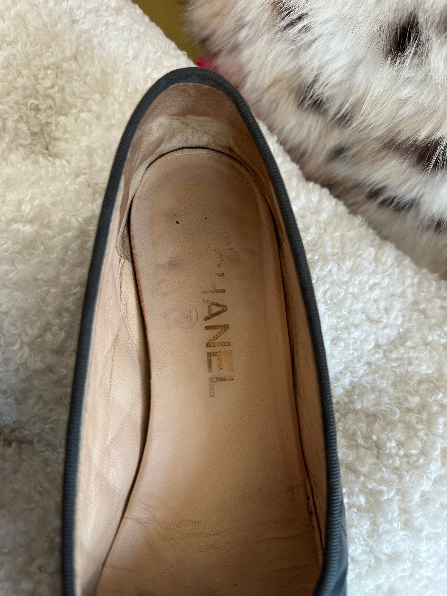 Chanel - Ballerines matelassées bleu marine