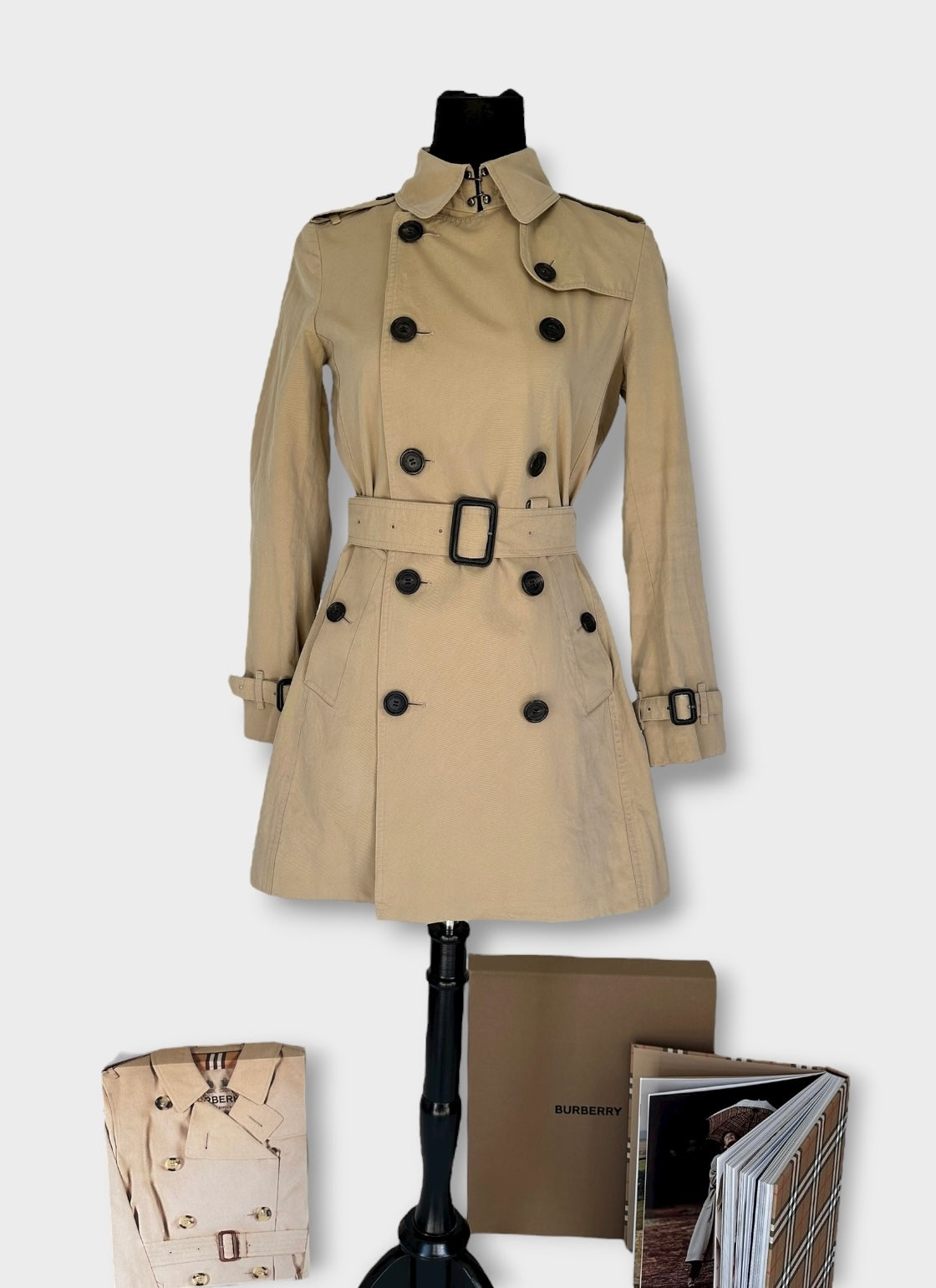 Burberry – Trench-coat “The Chelsea ” stone modèle récent | T.S