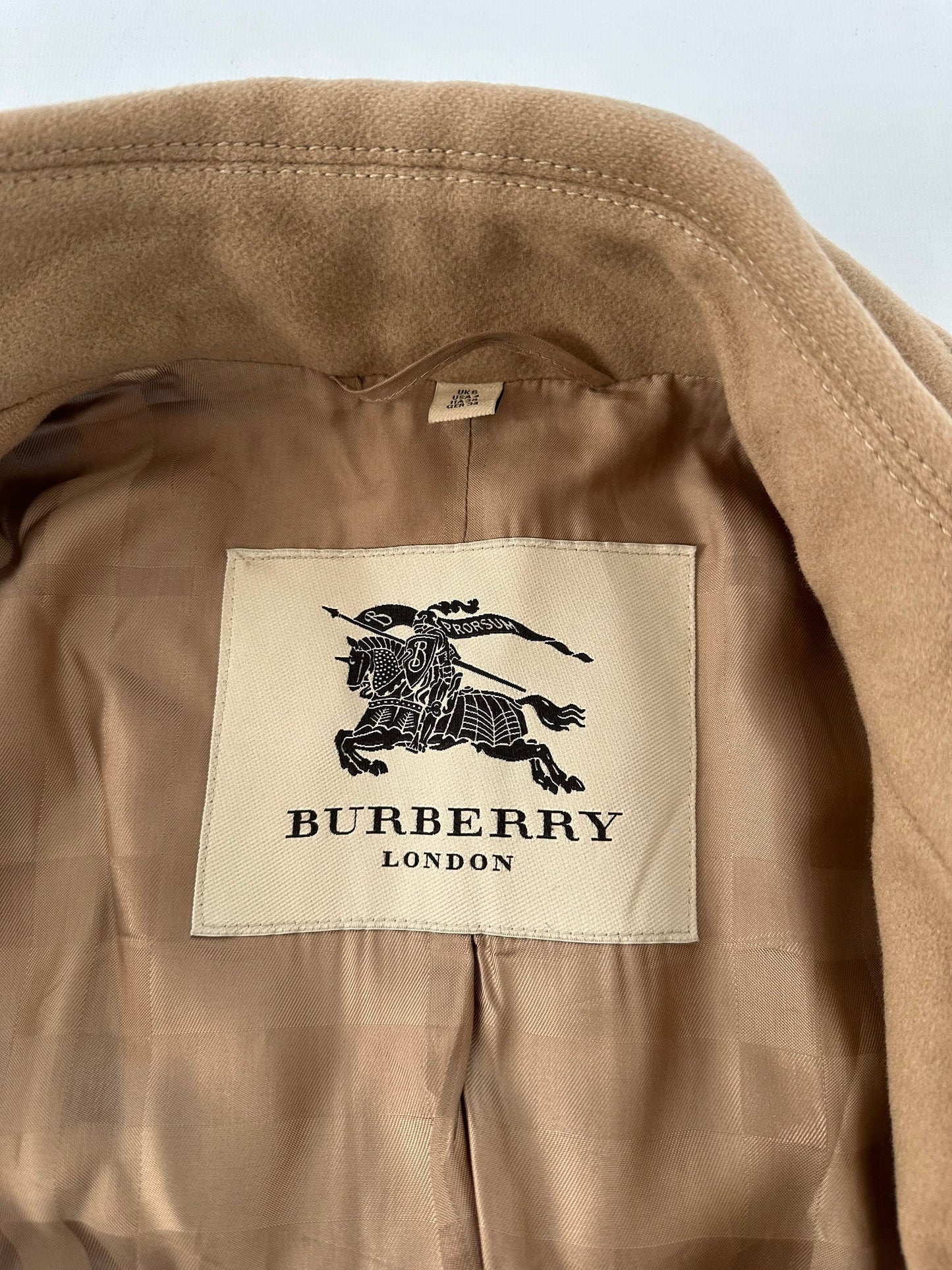 Manteau ( trench-coat) Camel Burberry the Chelsea heritage/ T.S