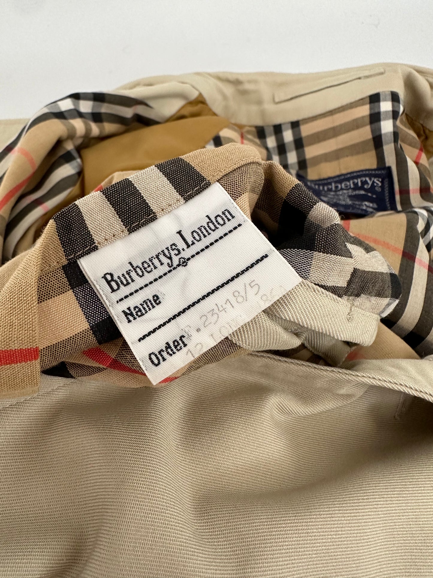 Trench-coat Burberry modèle “the Waterloo ” beige clair/ T.S