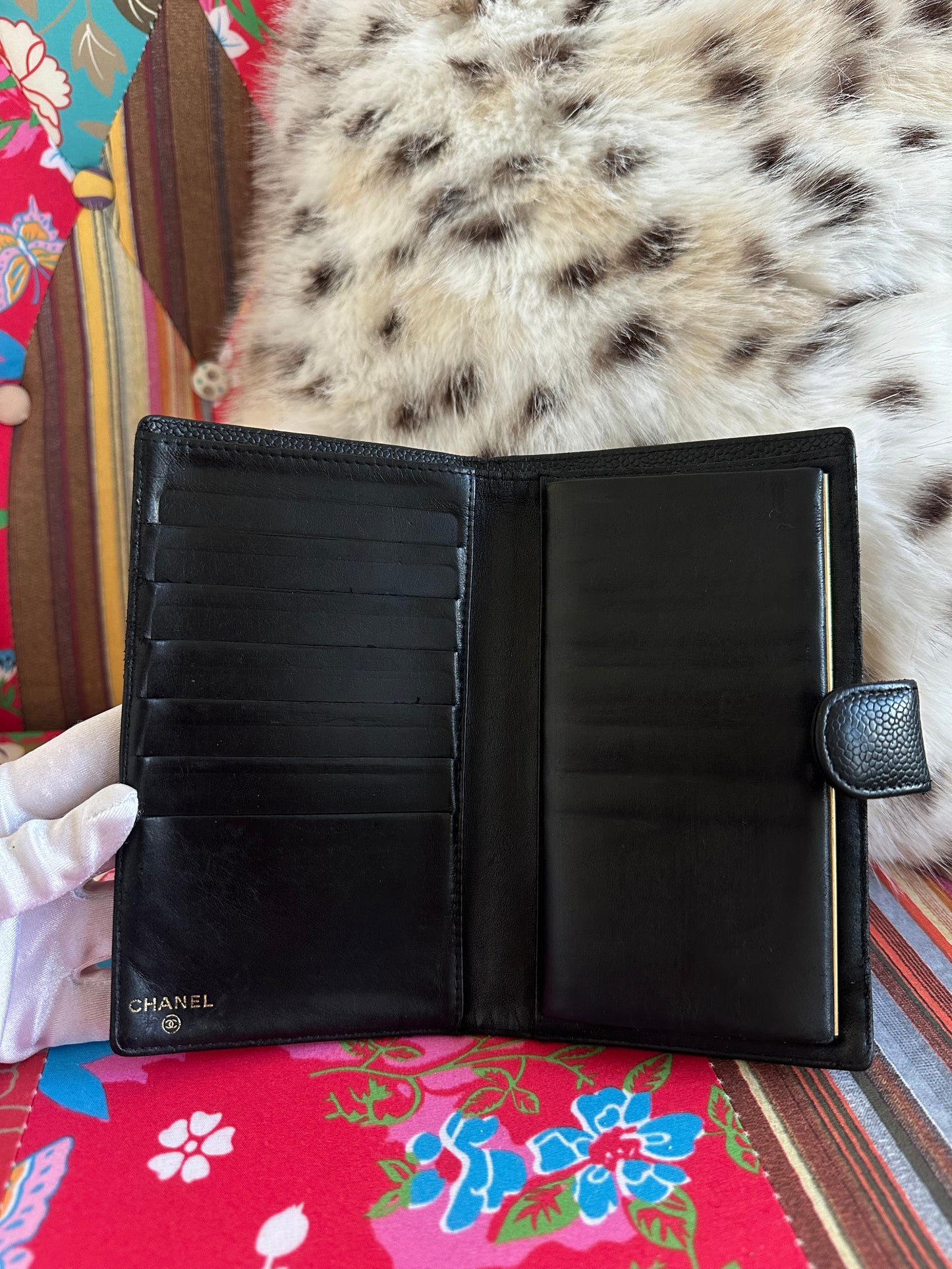 Chanel - Portefeuille long en cuir caviar noir