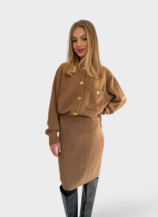 Chanel – Twin-Set ensemble marron CamelHair | T.M