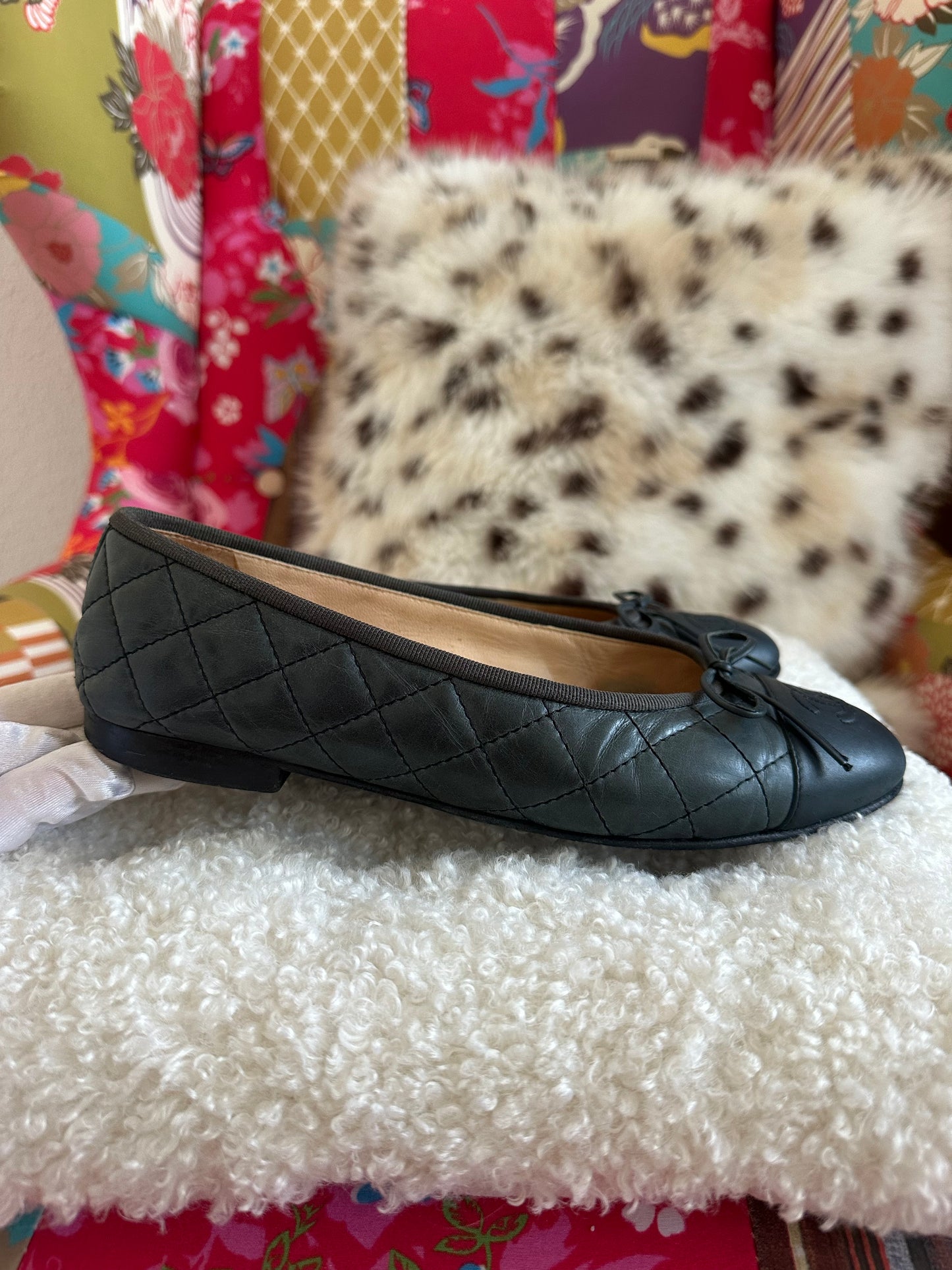 Chanel - Ballerines matelassées bleu marine