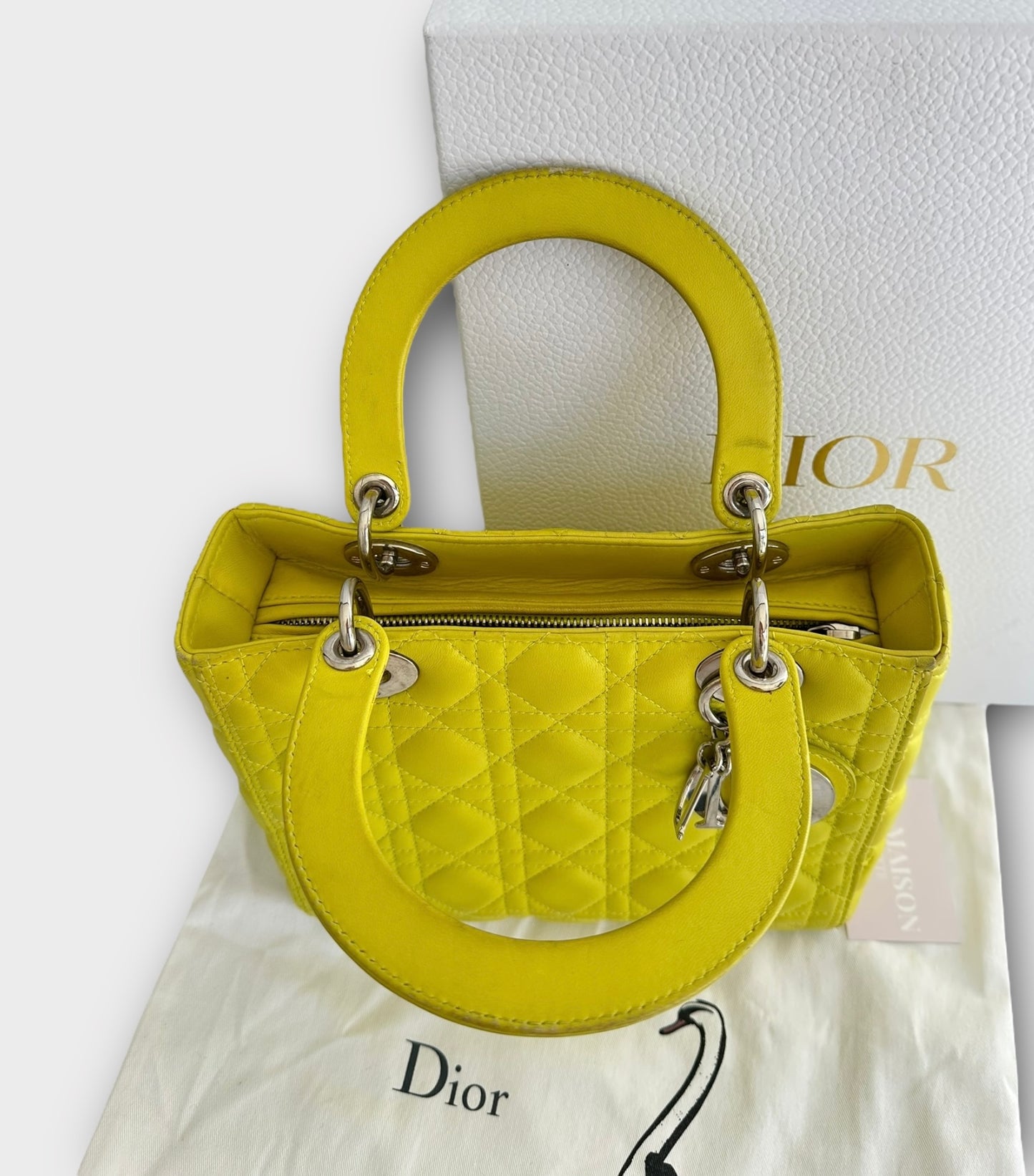 Lady Dior Medium cuir jaune anis