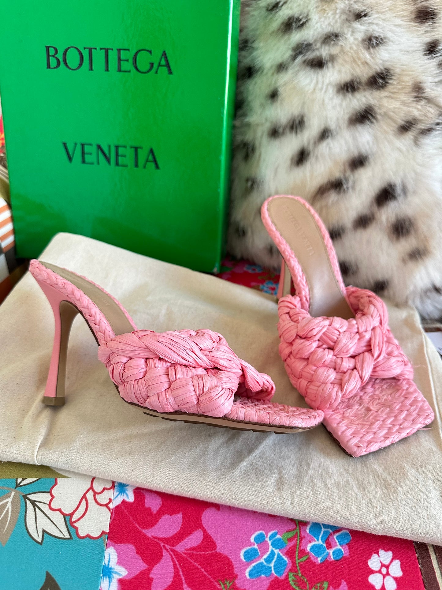 Bottega Veneta - Mules Lido en raphia rose | T.36,5