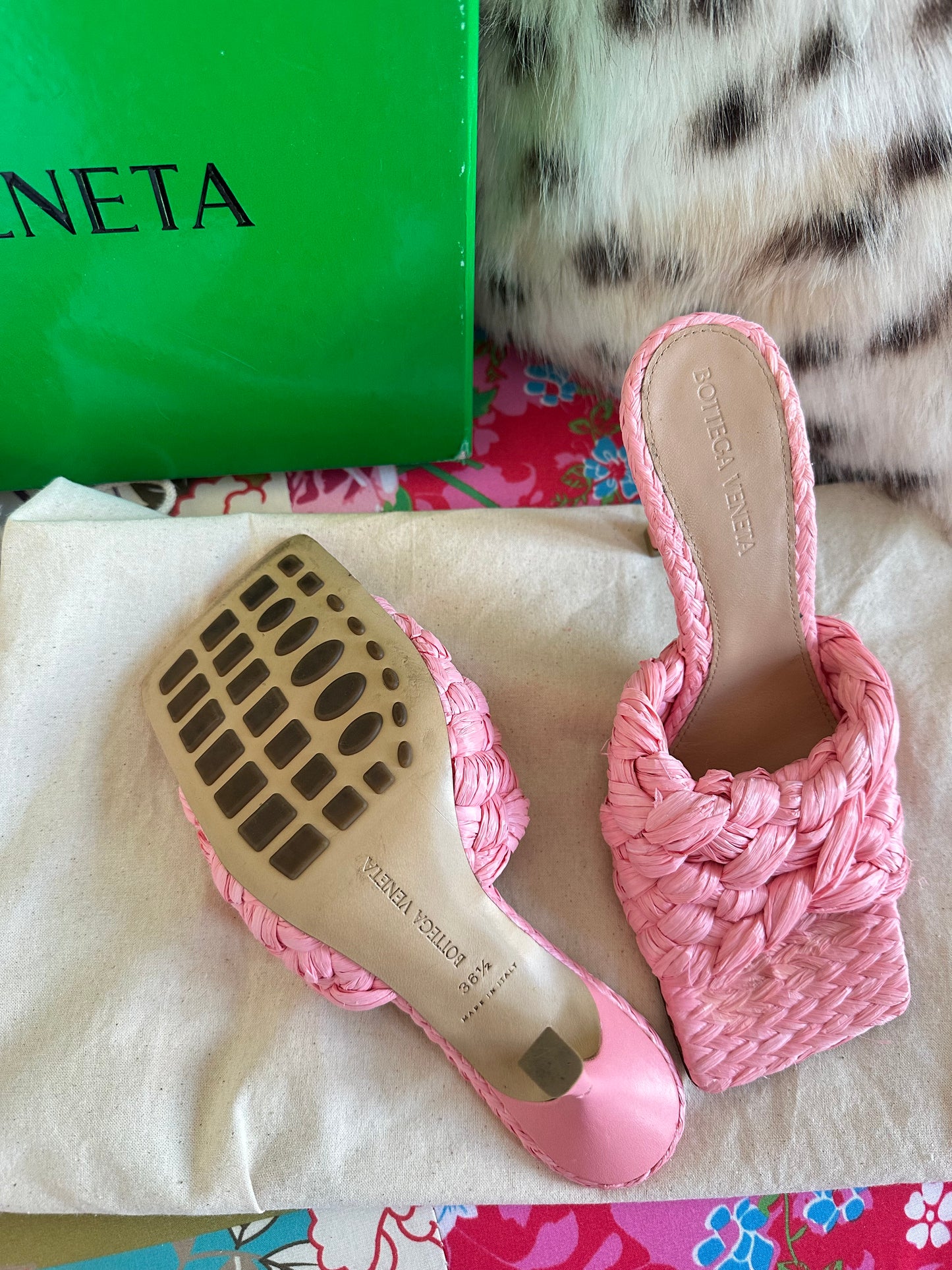 Bottega Veneta - Mules Lido en raphia rose | T.36,5