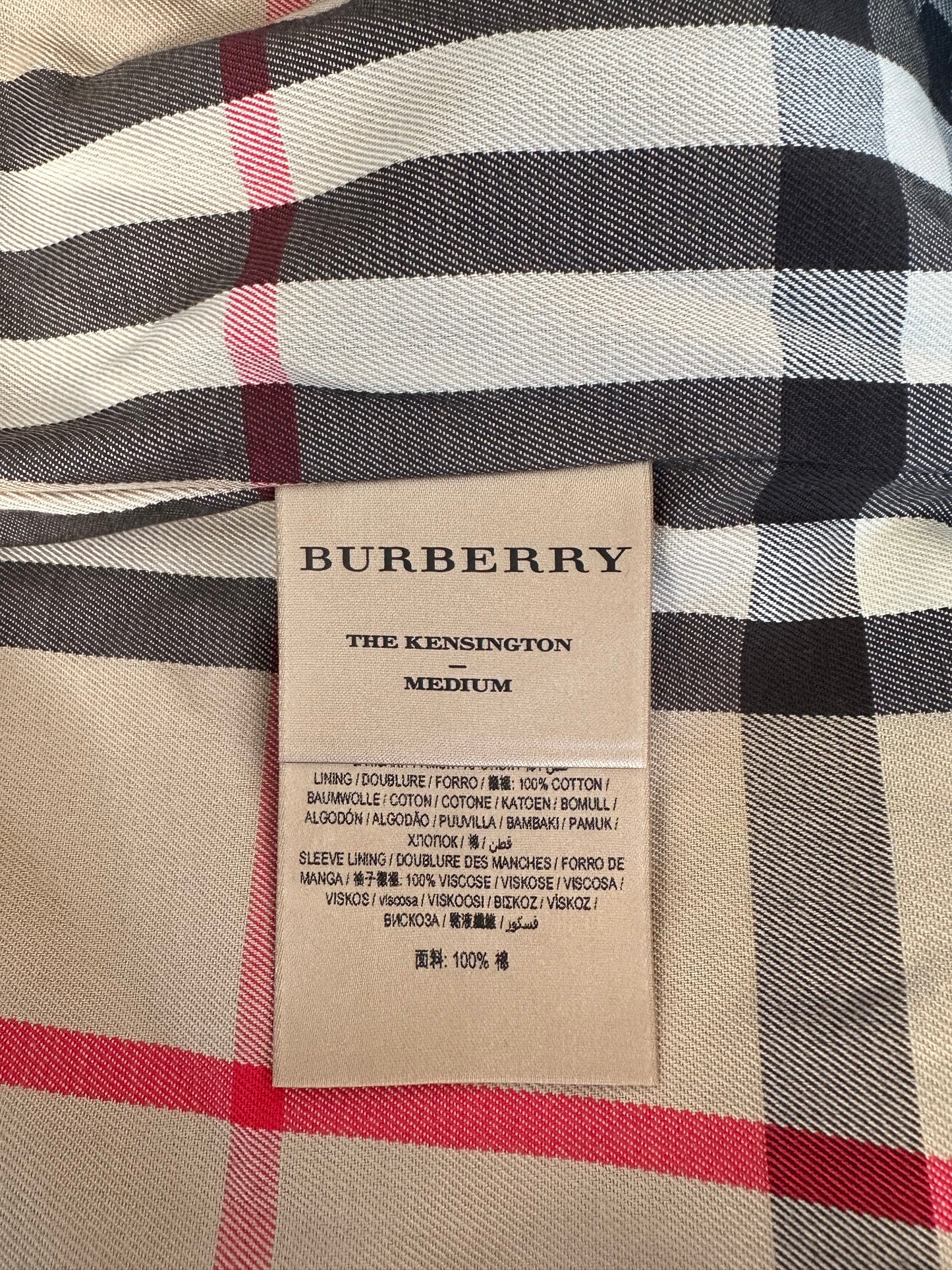 Trench-coat Burberry modèle “ the Kensington ” heritage noir/ T.XS